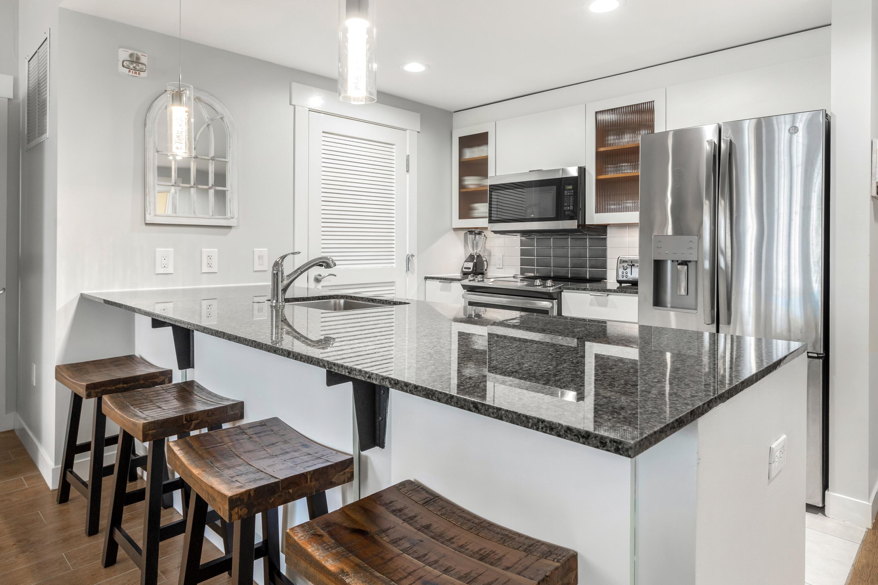 BAHIA CONDO - Residential