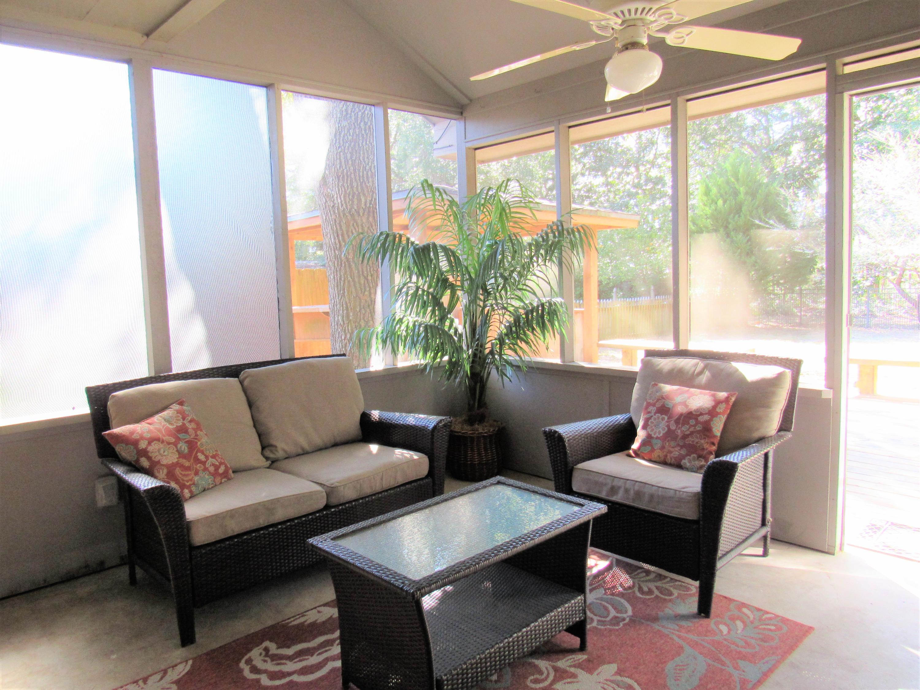 PINEWOOD ESTATES 2 - Residential