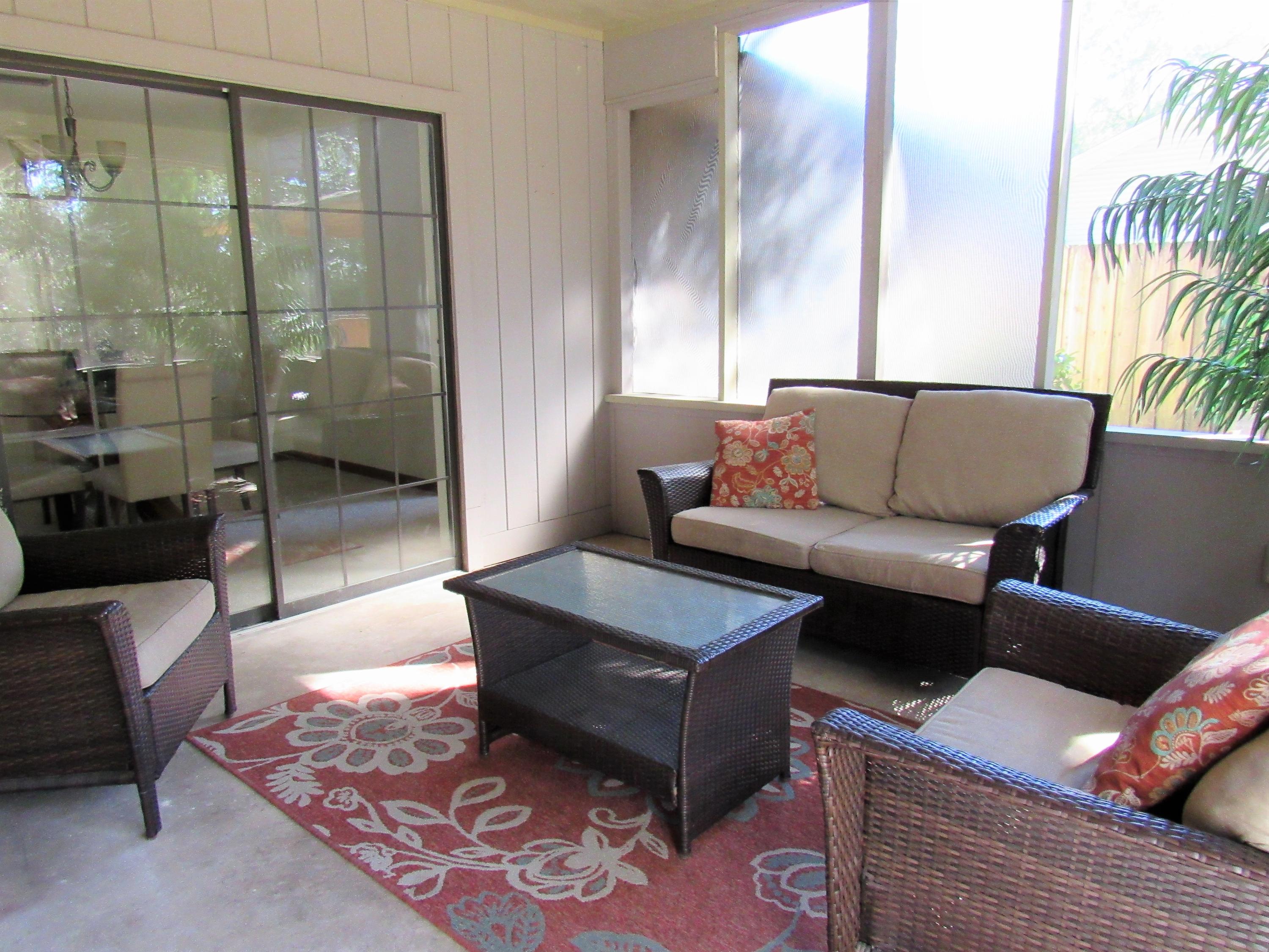PINEWOOD ESTATES 2 - Residential