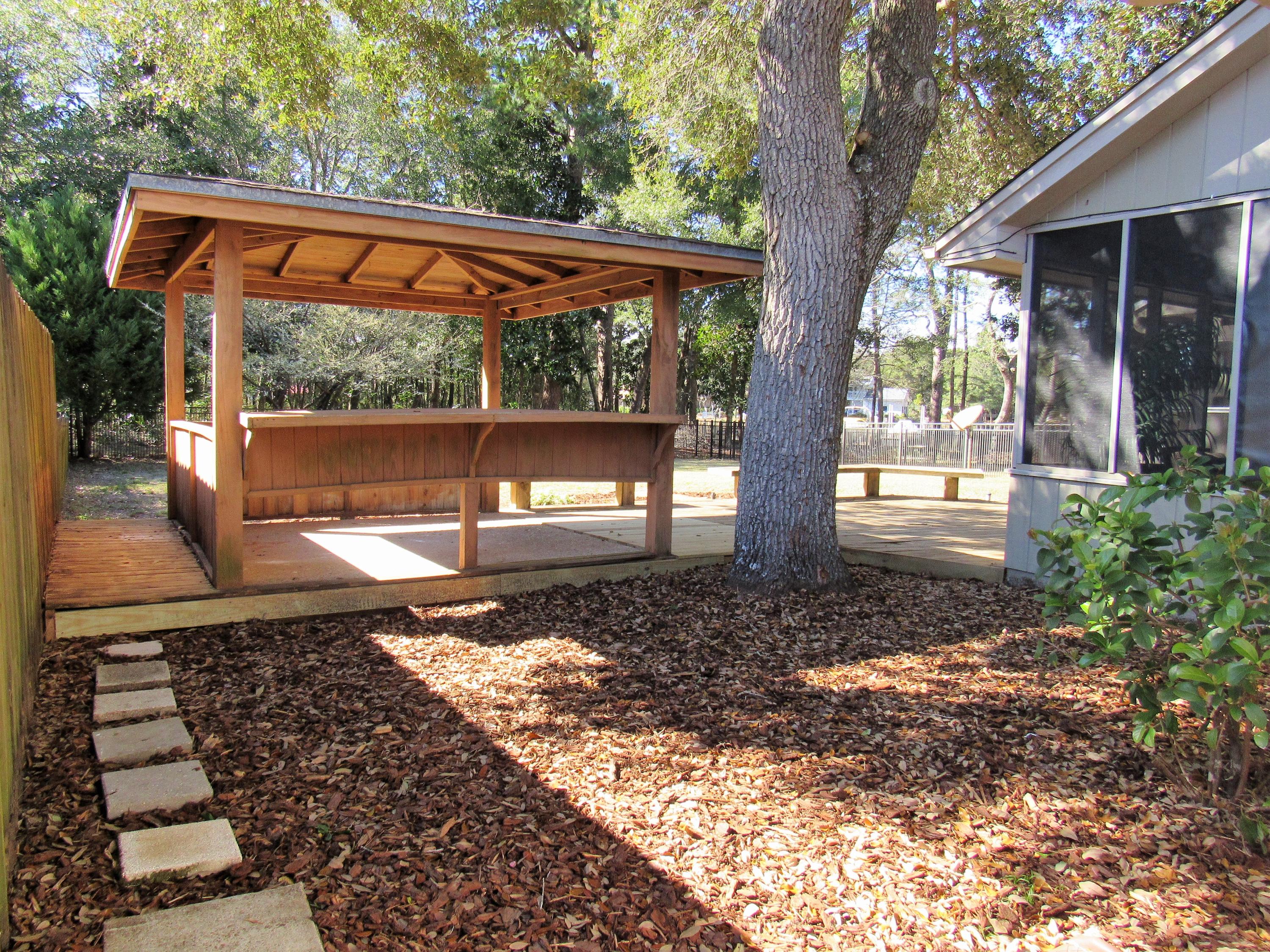 PINEWOOD ESTATES 2 - Residential