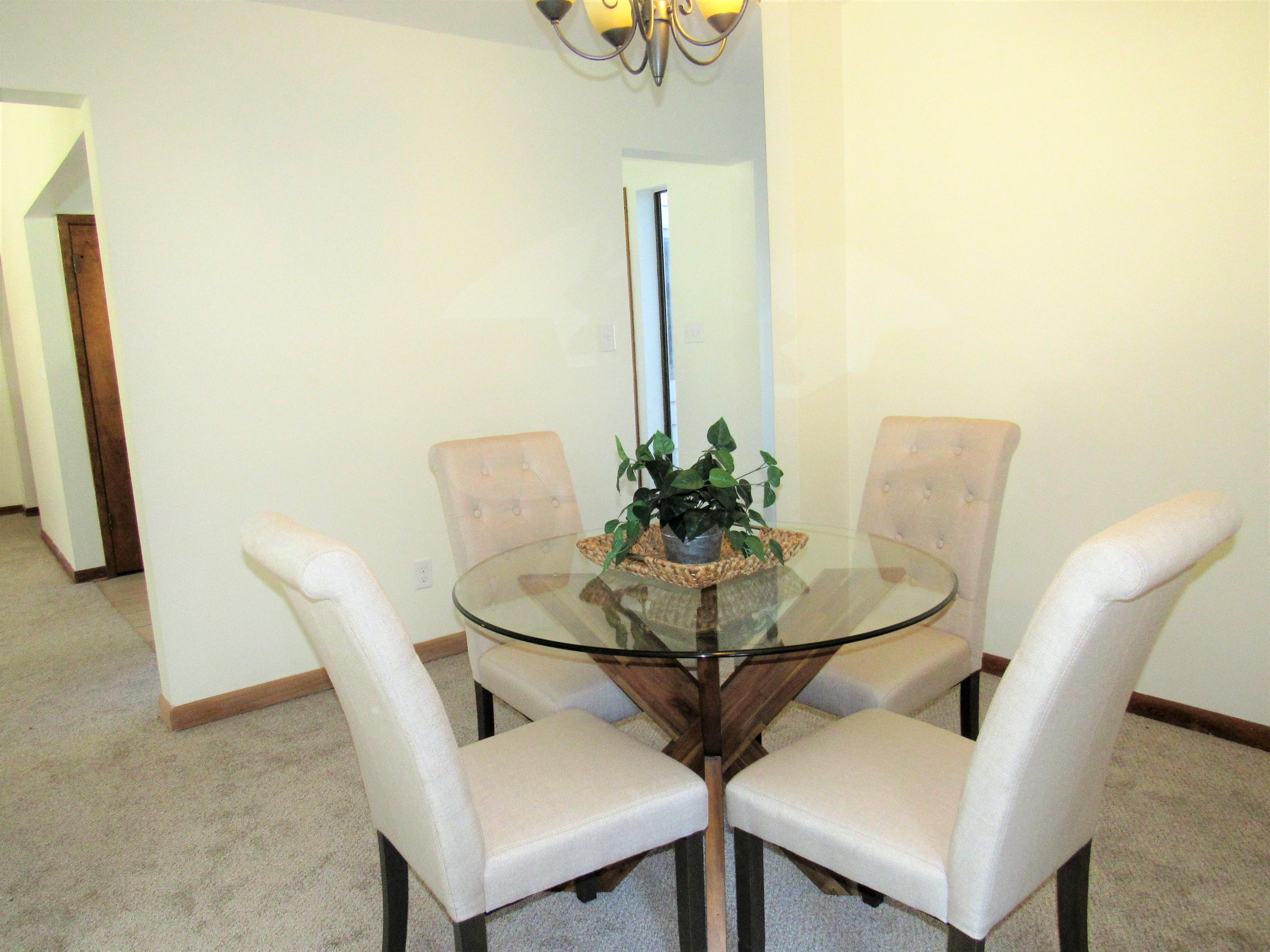 PINEWOOD ESTATES 2 - Residential