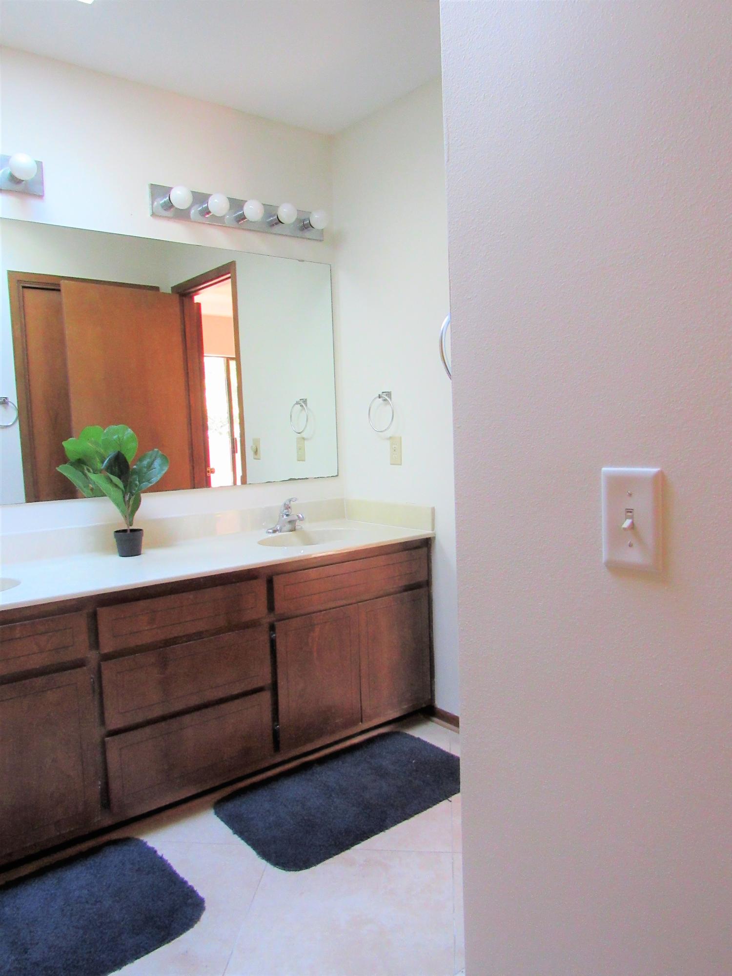 PINEWOOD ESTATES 2 - Residential