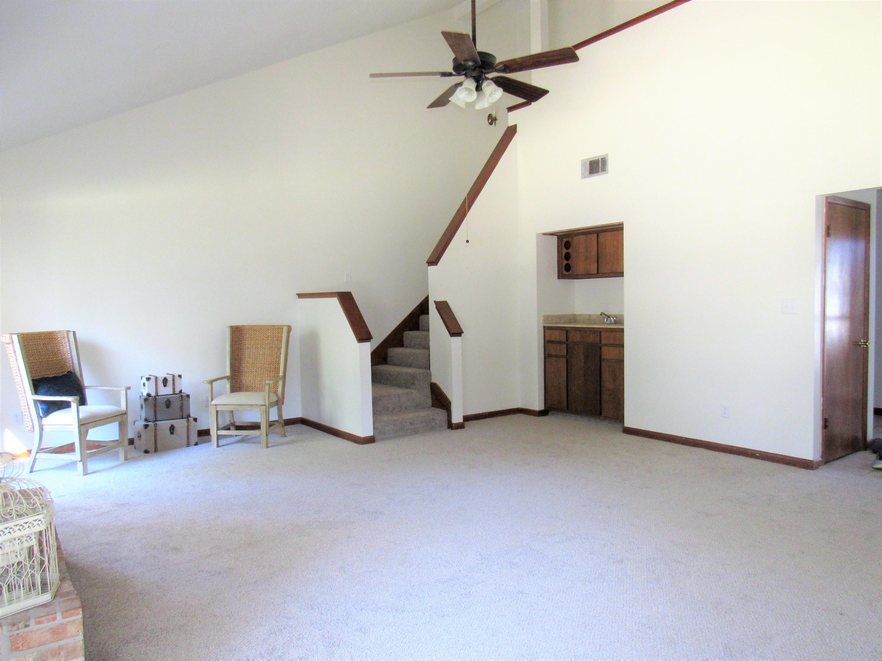PINEWOOD ESTATES 2 - Residential