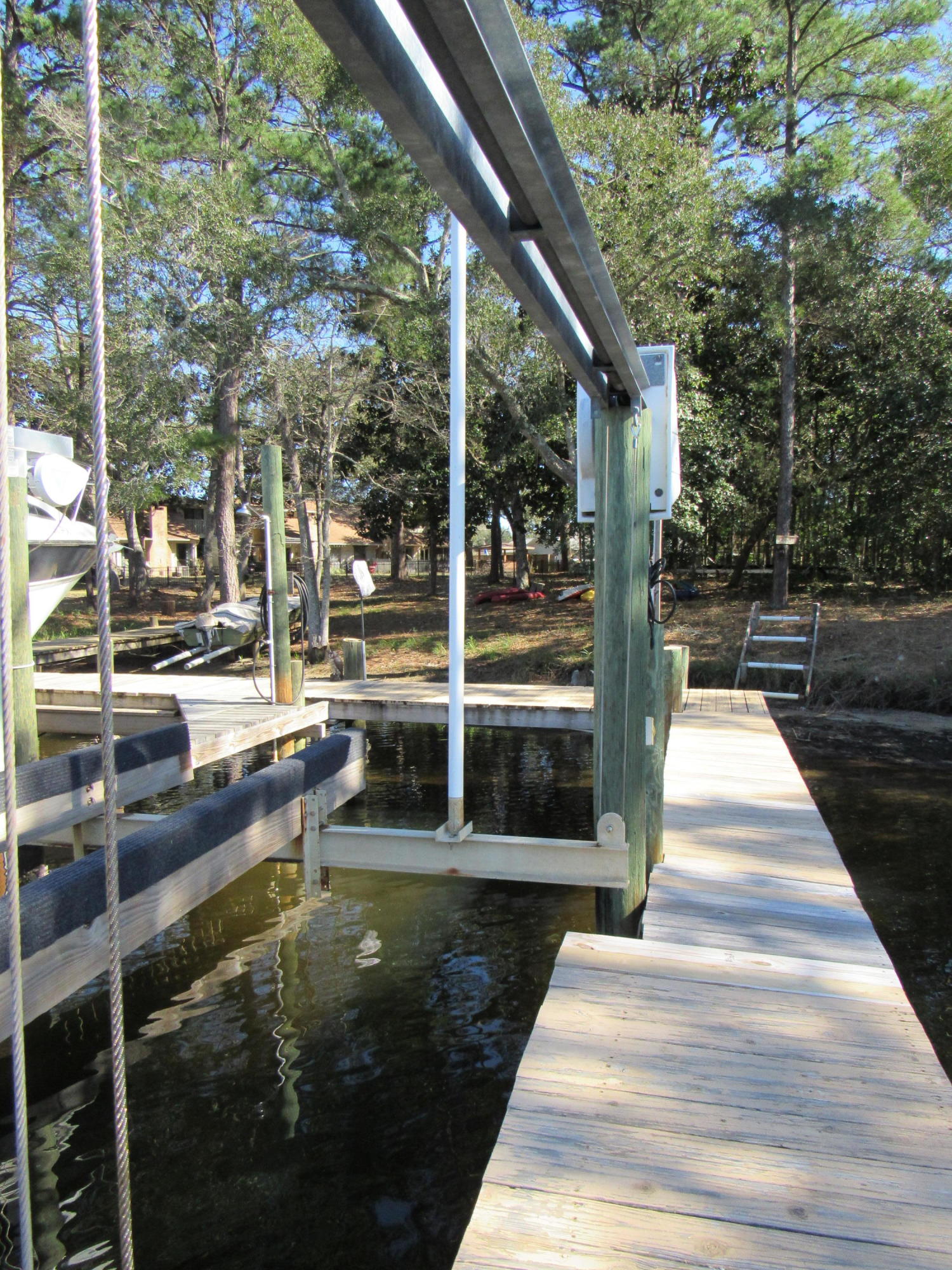 PINEWOOD ESTATES 2 - Residential