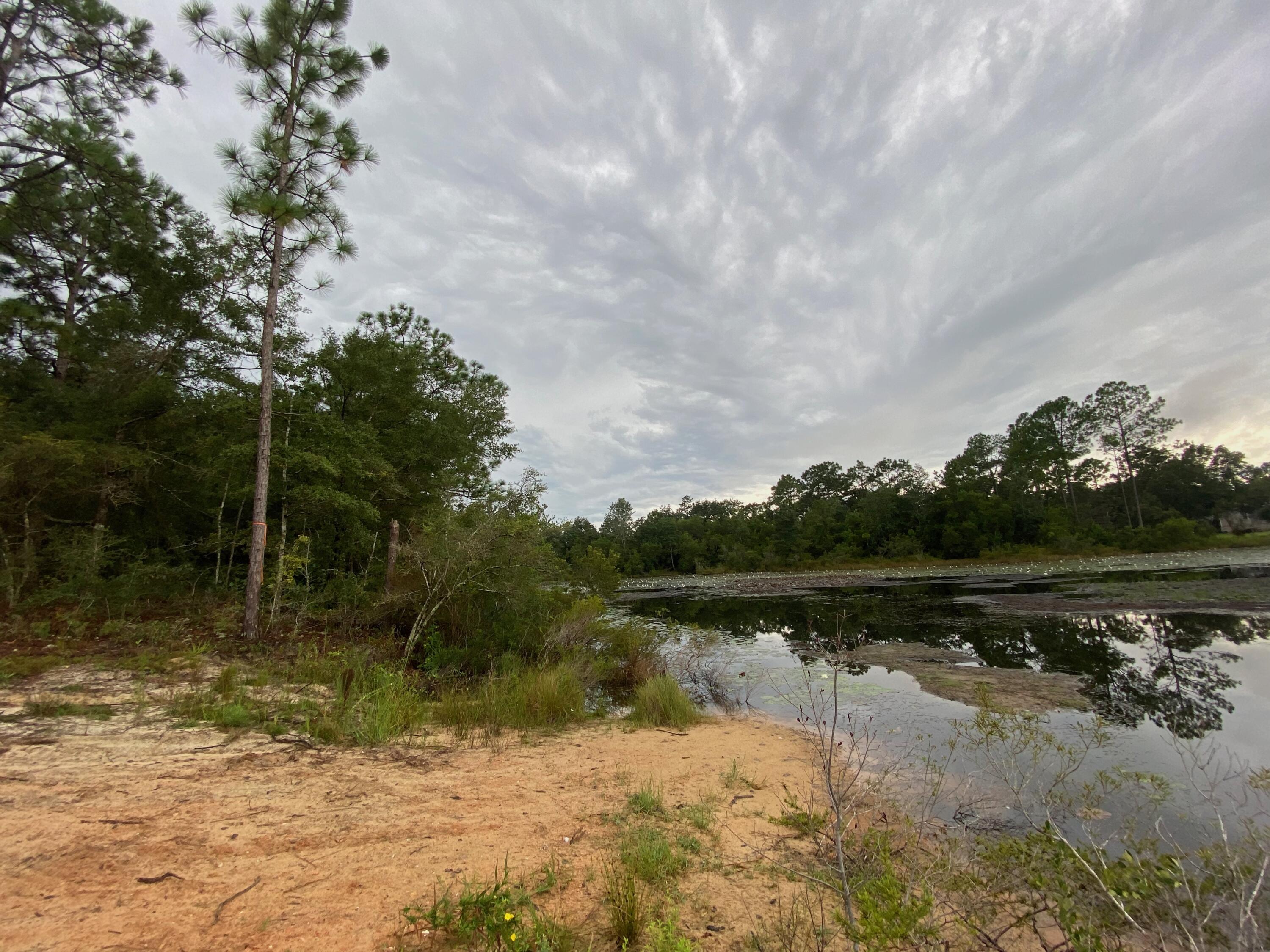 OAKWOOD LAKES ESTATES - Land