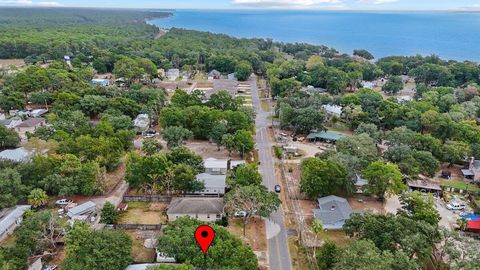 A home in Niceville