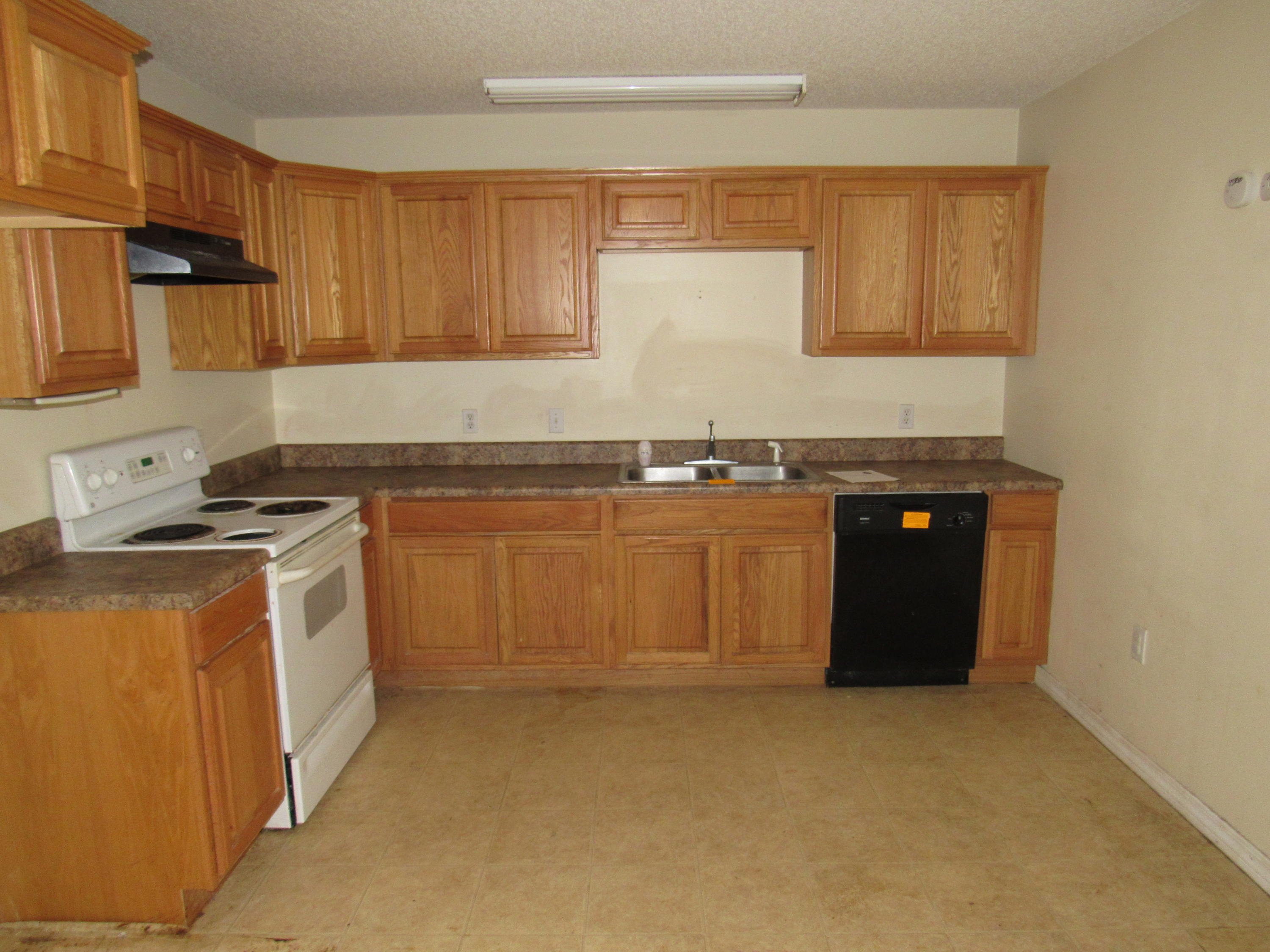 CRESTVIEW - Residential