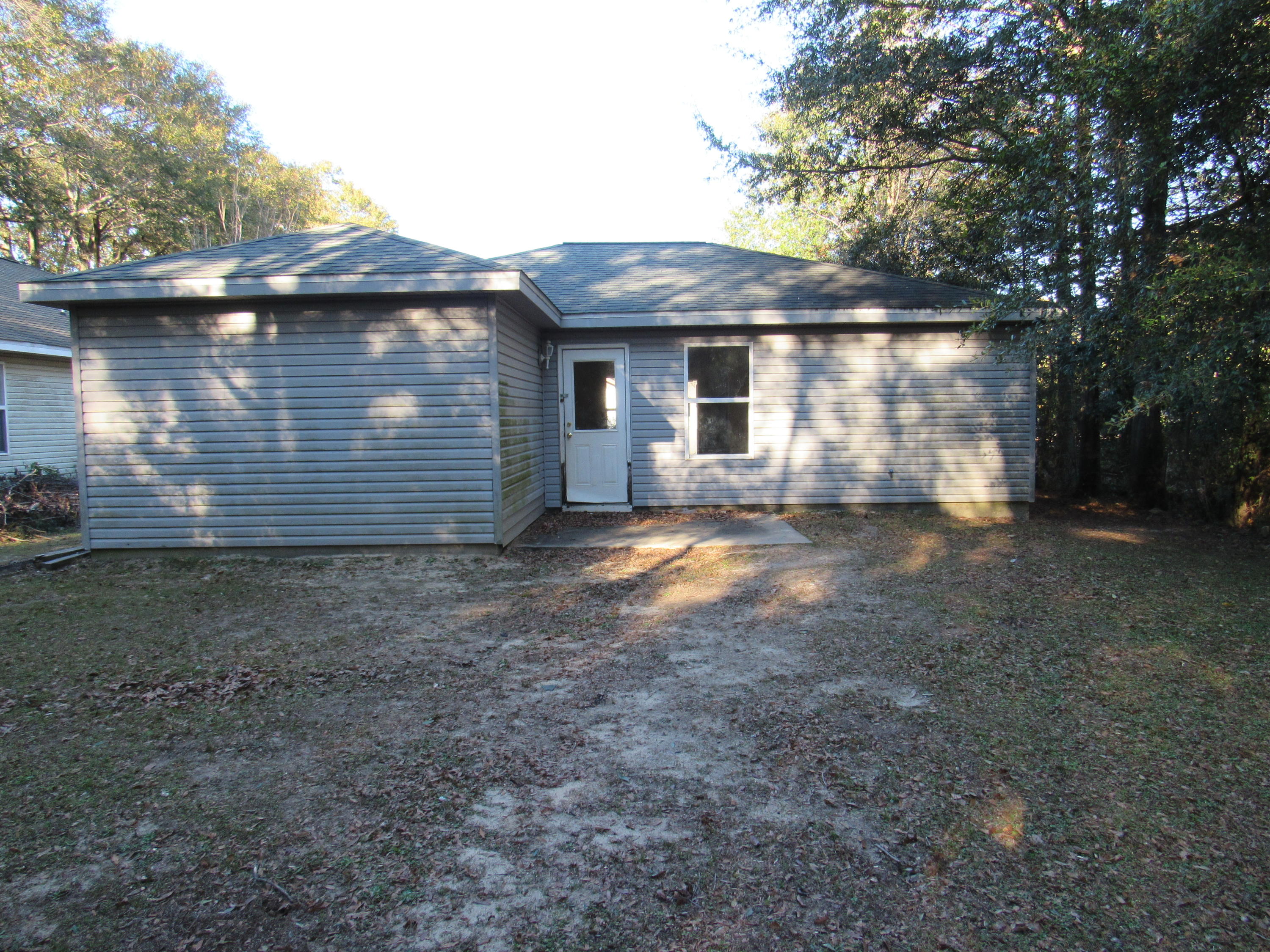 CRESTVIEW - Residential