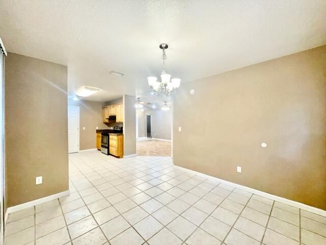 MORRIS ADDN TO CRESTVIEW - Residential