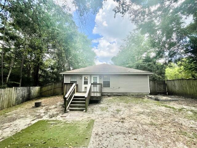 MORRIS ADDN TO CRESTVIEW - Residential