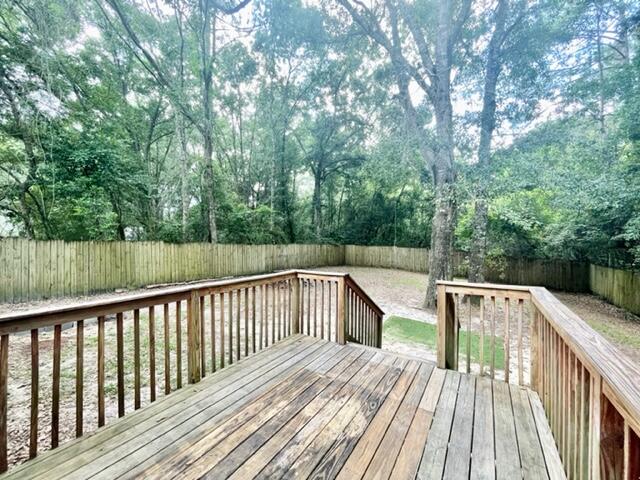 MORRIS ADDN TO CRESTVIEW - Residential