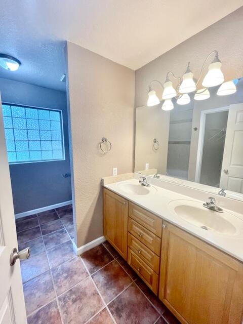 MORRIS ADDN TO CRESTVIEW - Residential