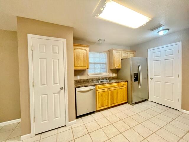 MORRIS ADDN TO CRESTVIEW - Residential