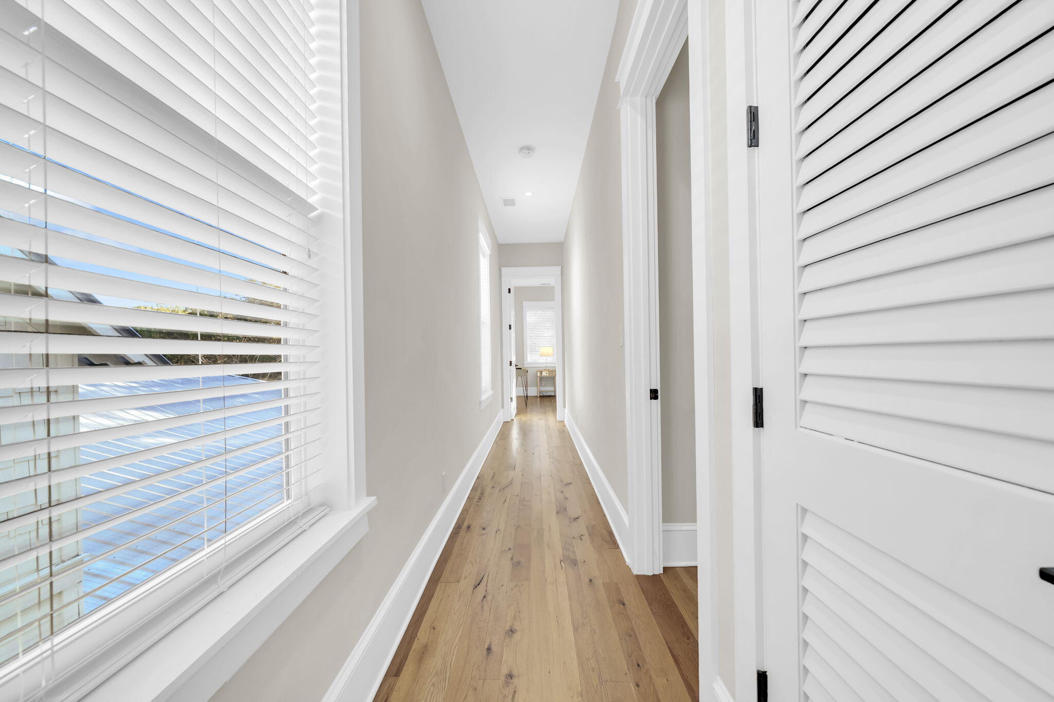 COTTAGES AT EASTERN LAKE - Residential