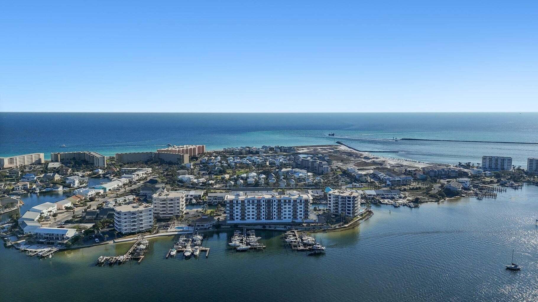 Harbor Lights - Residential