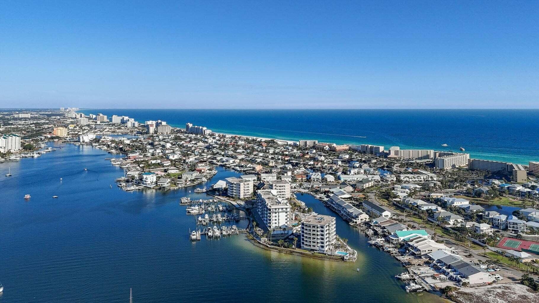 Harbor Lights - Residential