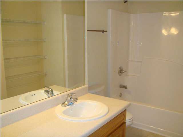 SHILOH PLACE T/H - Residential Lease