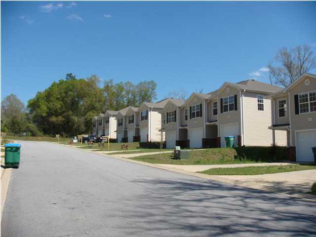 SHILOH PLACE T/H - Residential Lease