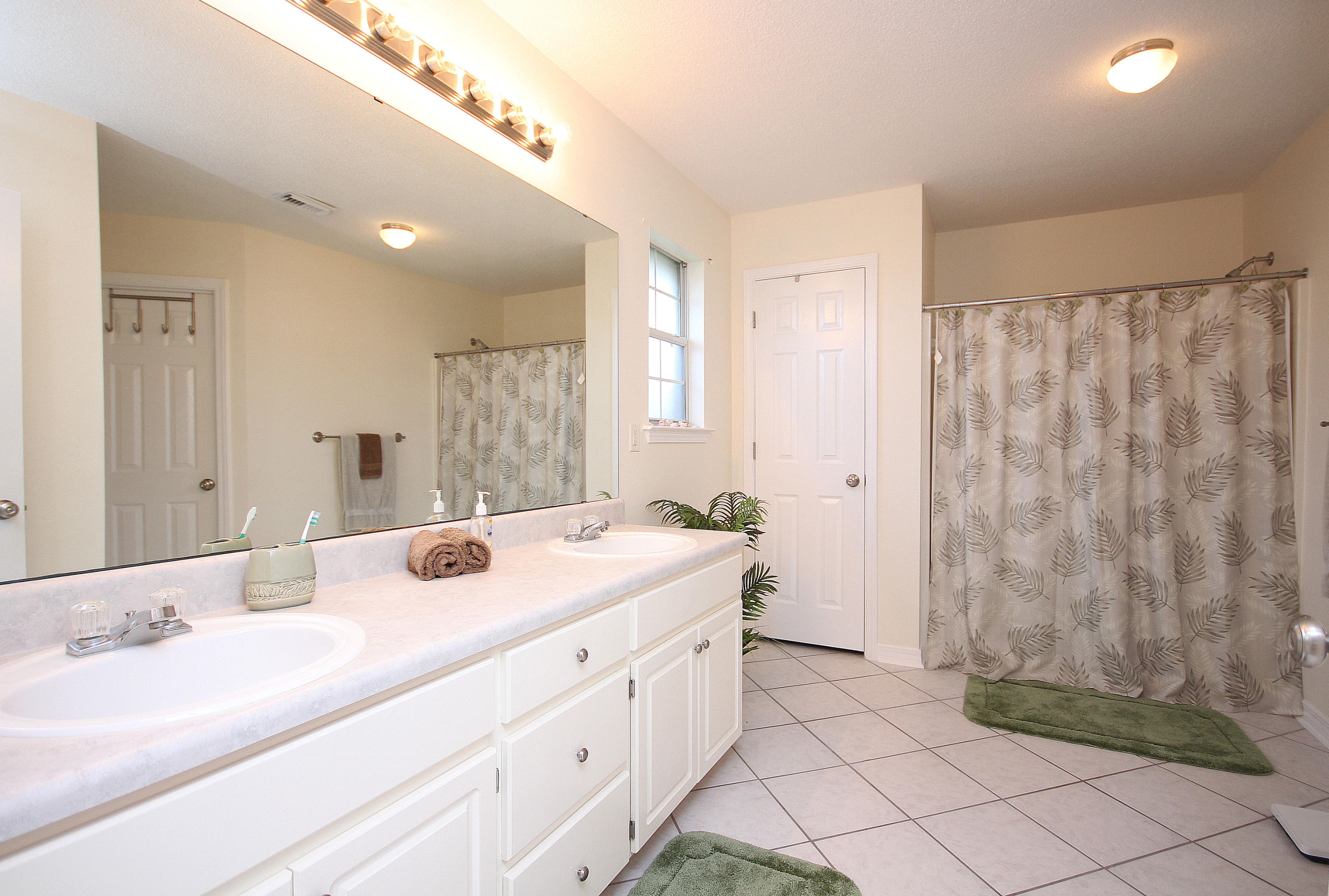 HAMPTON RIDGE ESTATES - Residential