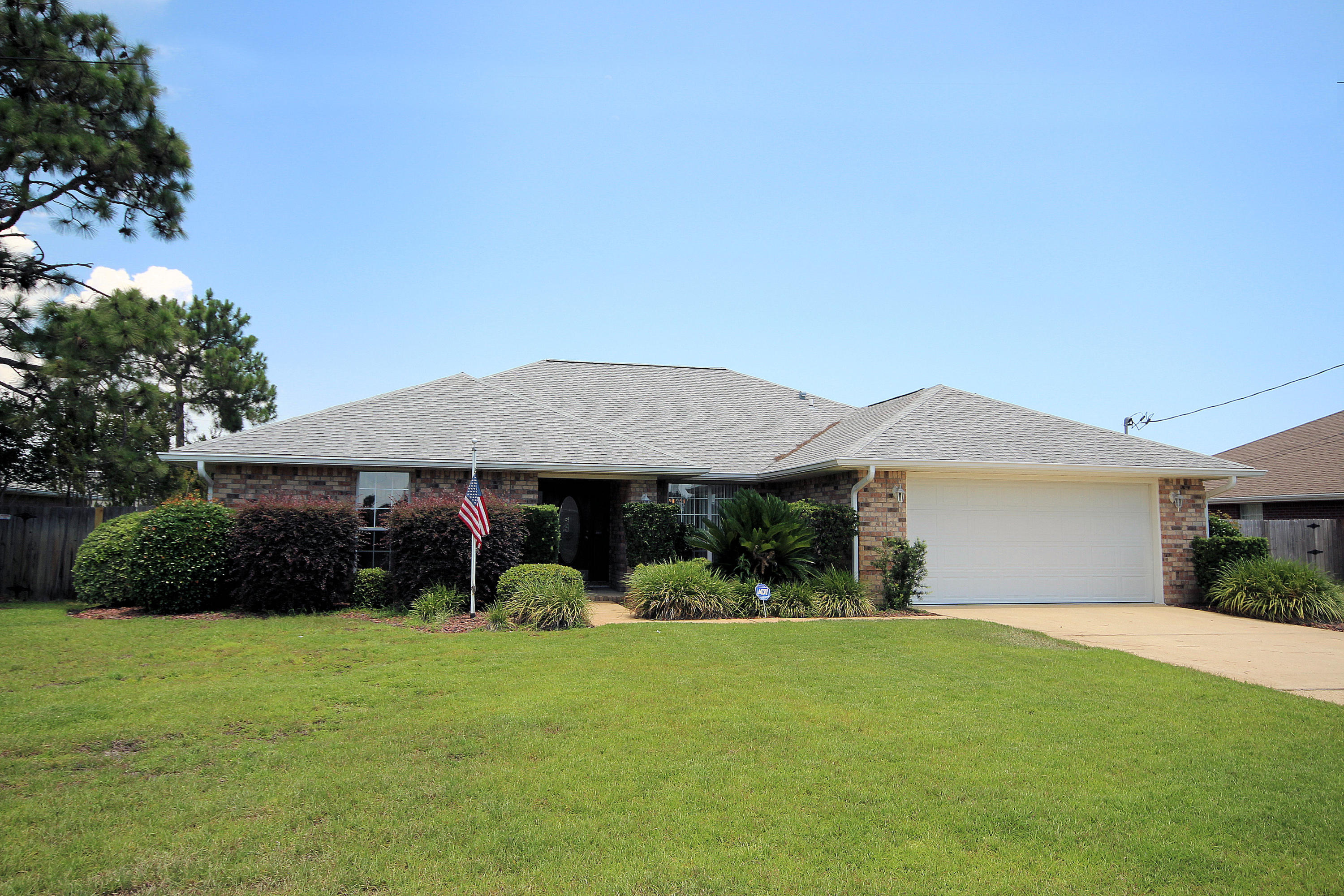 HAMPTON RIDGE ESTATES - Residential