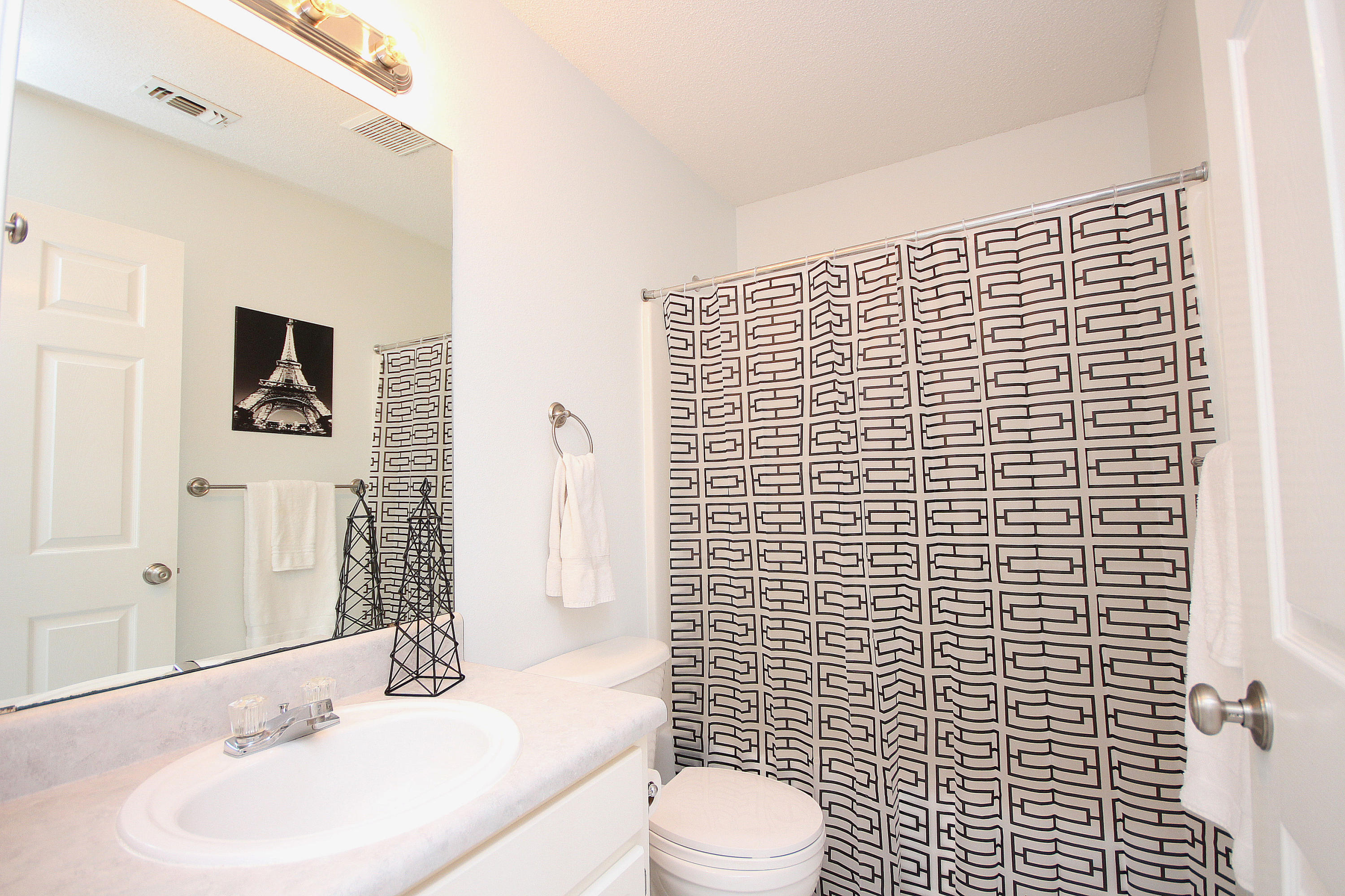 HAMPTON RIDGE ESTATES - Residential