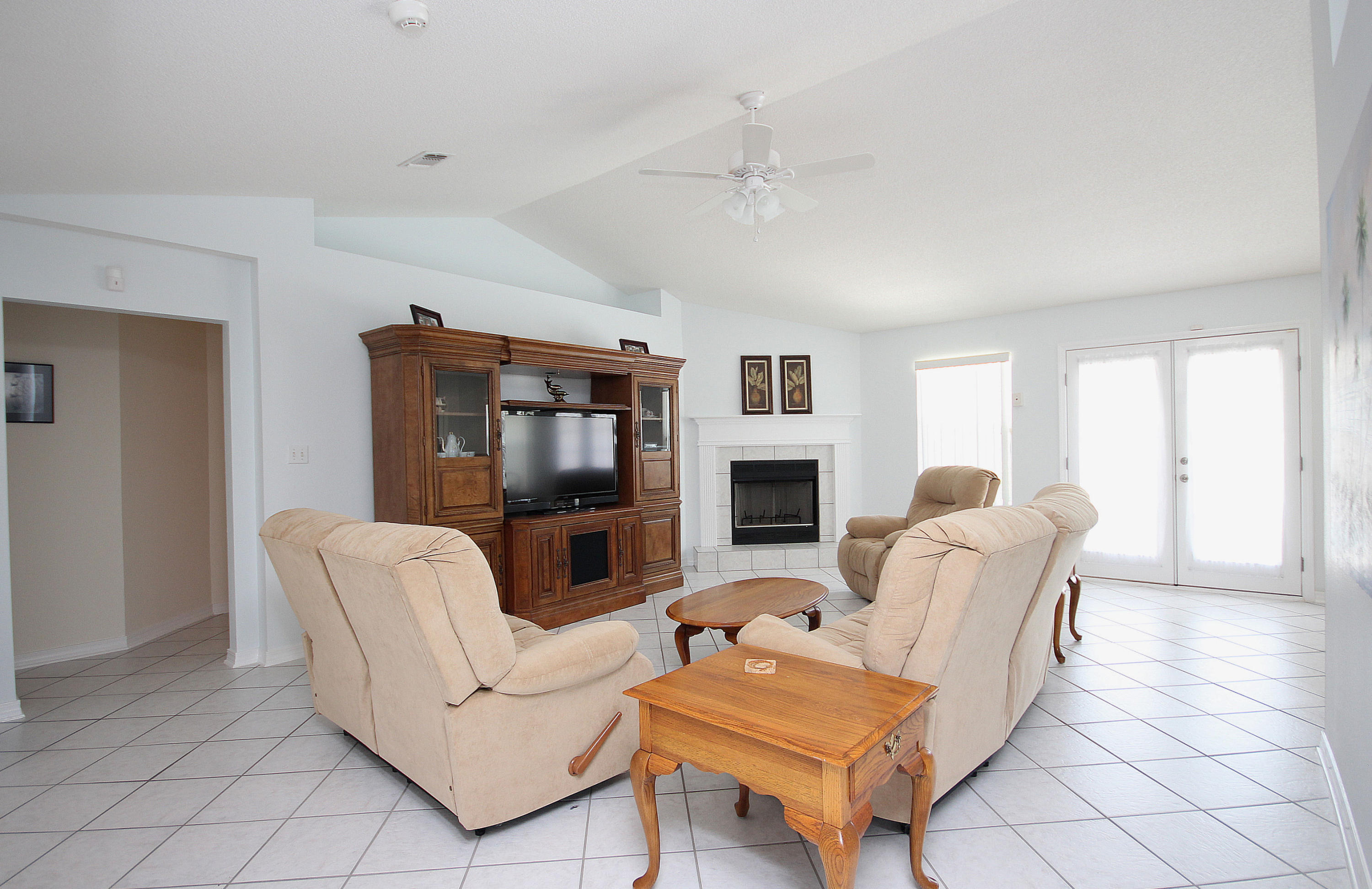 HAMPTON RIDGE ESTATES - Residential