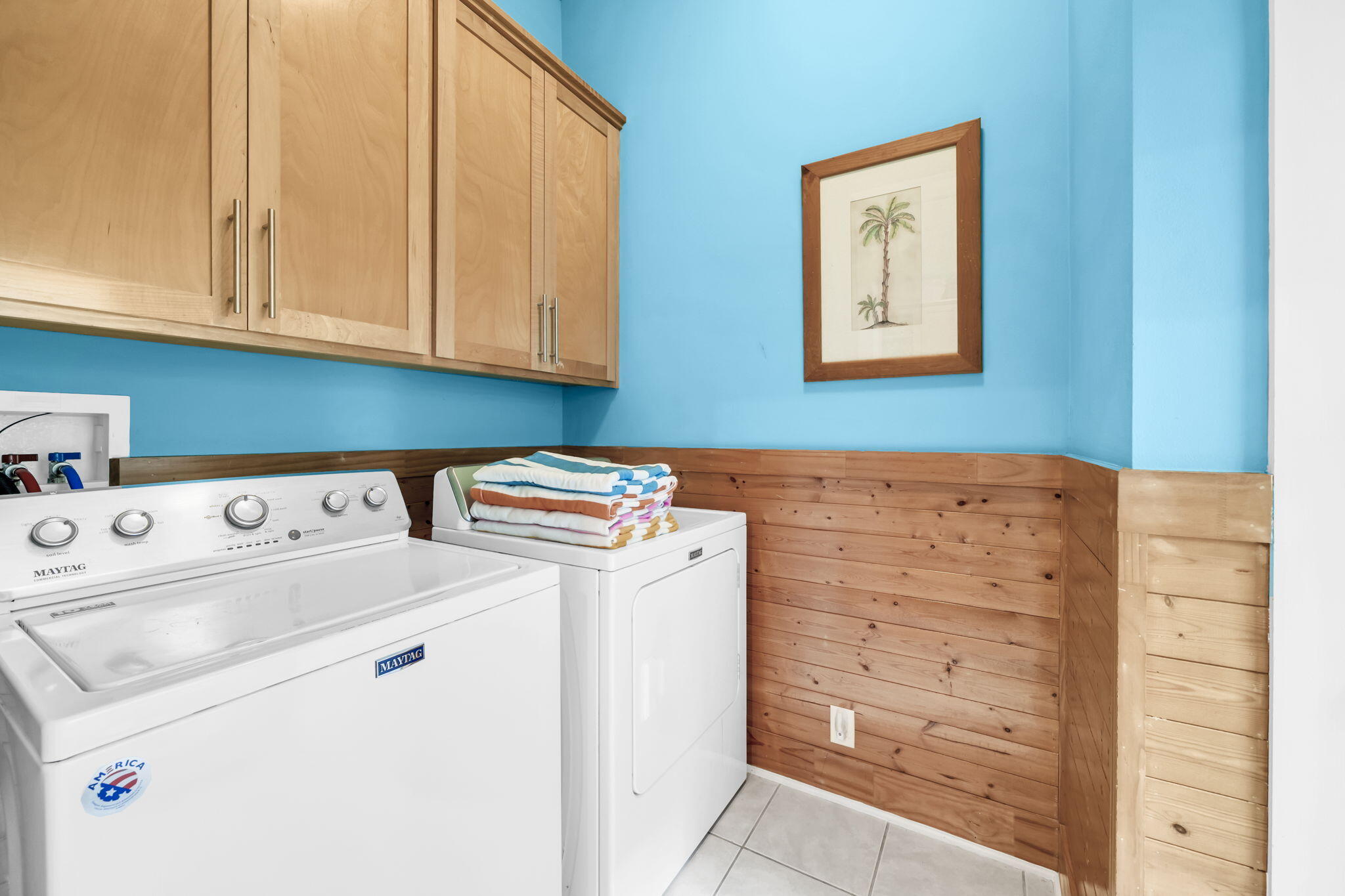 SUMMER'S EDGE - Residential