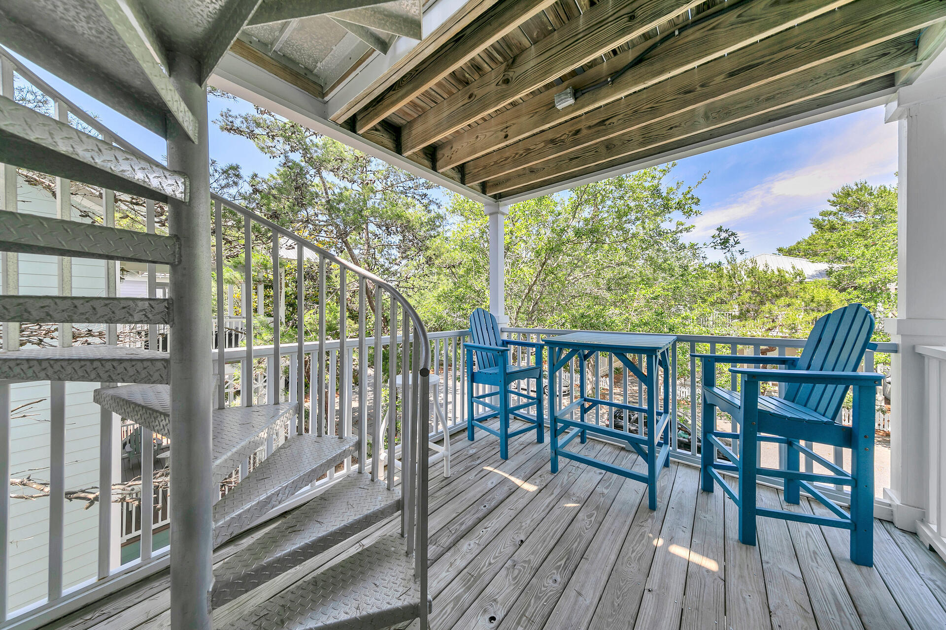 SUMMER'S EDGE - Residential