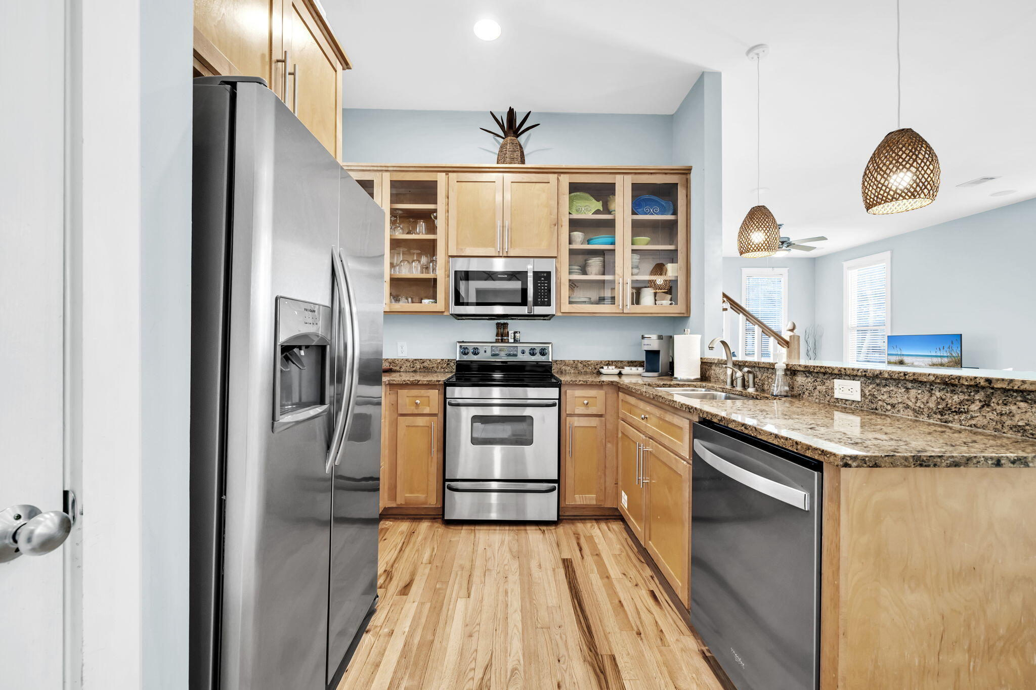 SUMMER'S EDGE - Residential