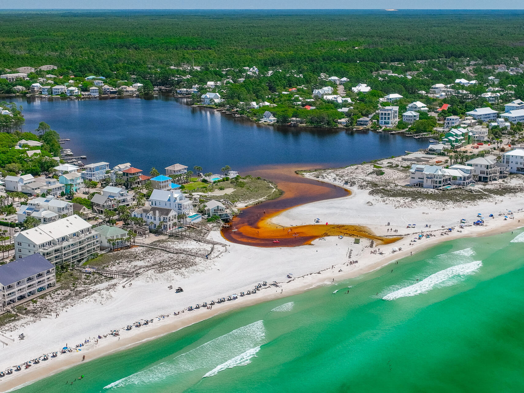 SUMMER'S EDGE - Residential