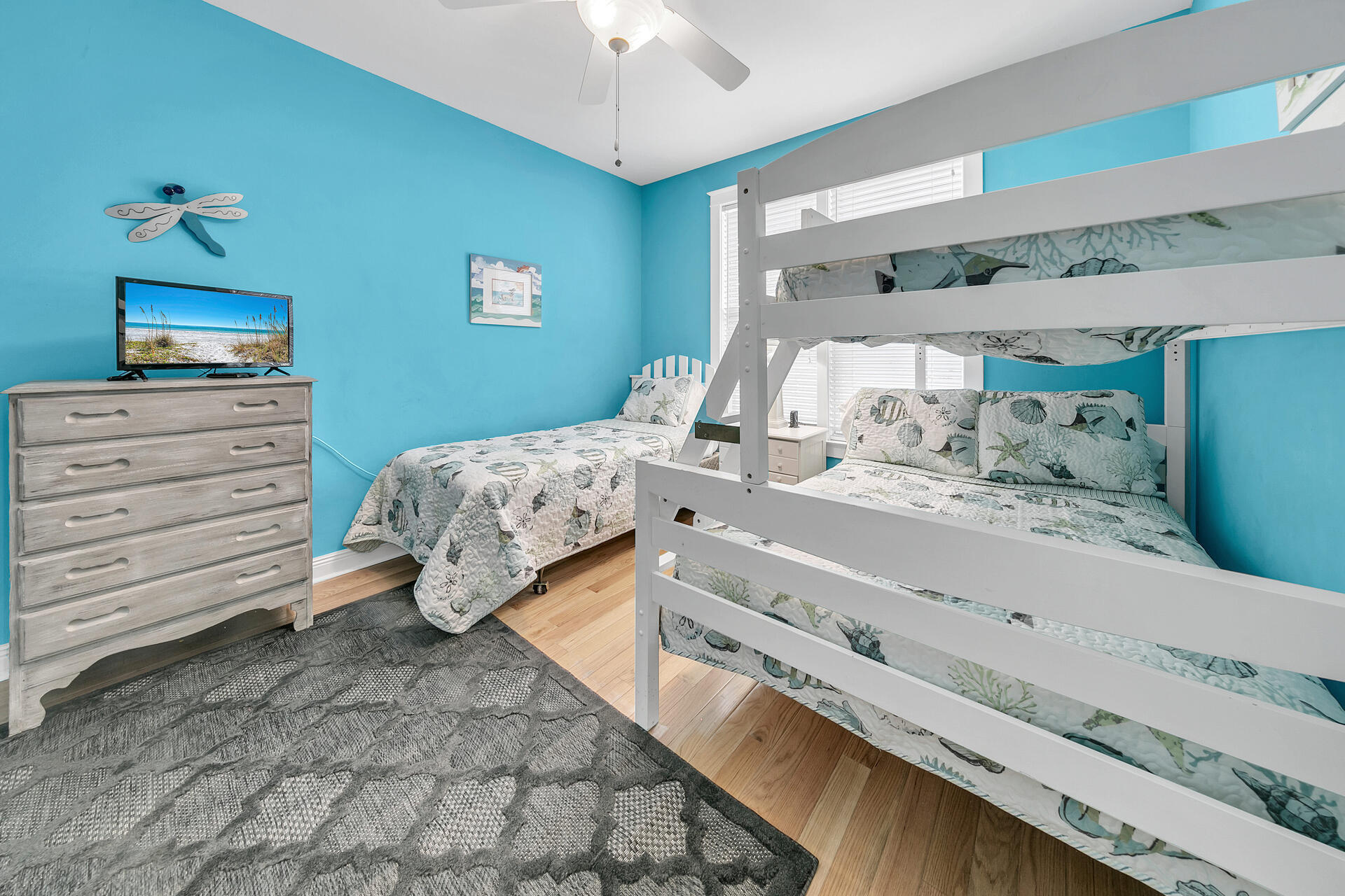 SUMMER'S EDGE - Residential