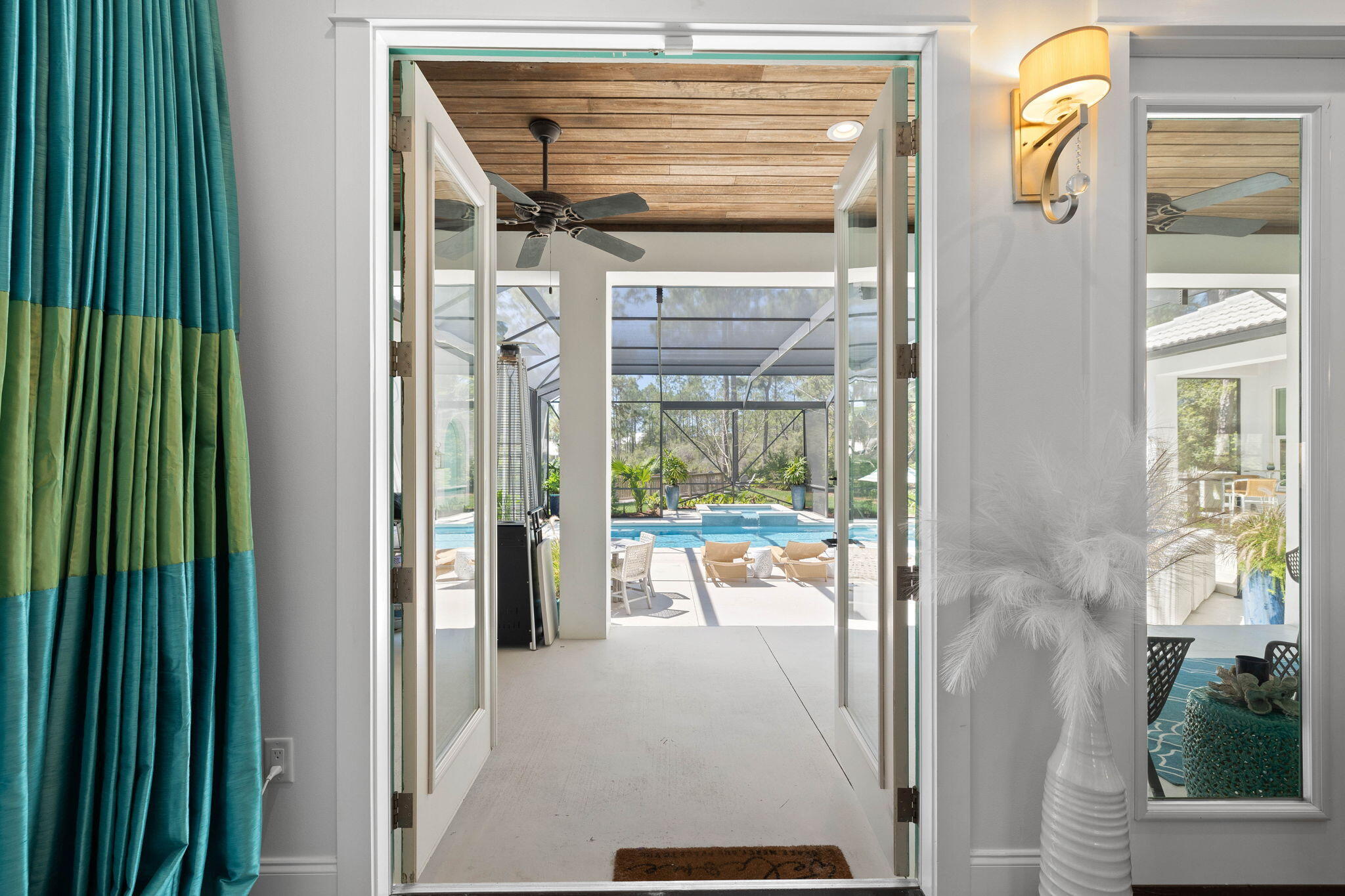 SOMERSET BRIDGE ATSEAGROVE - Residential