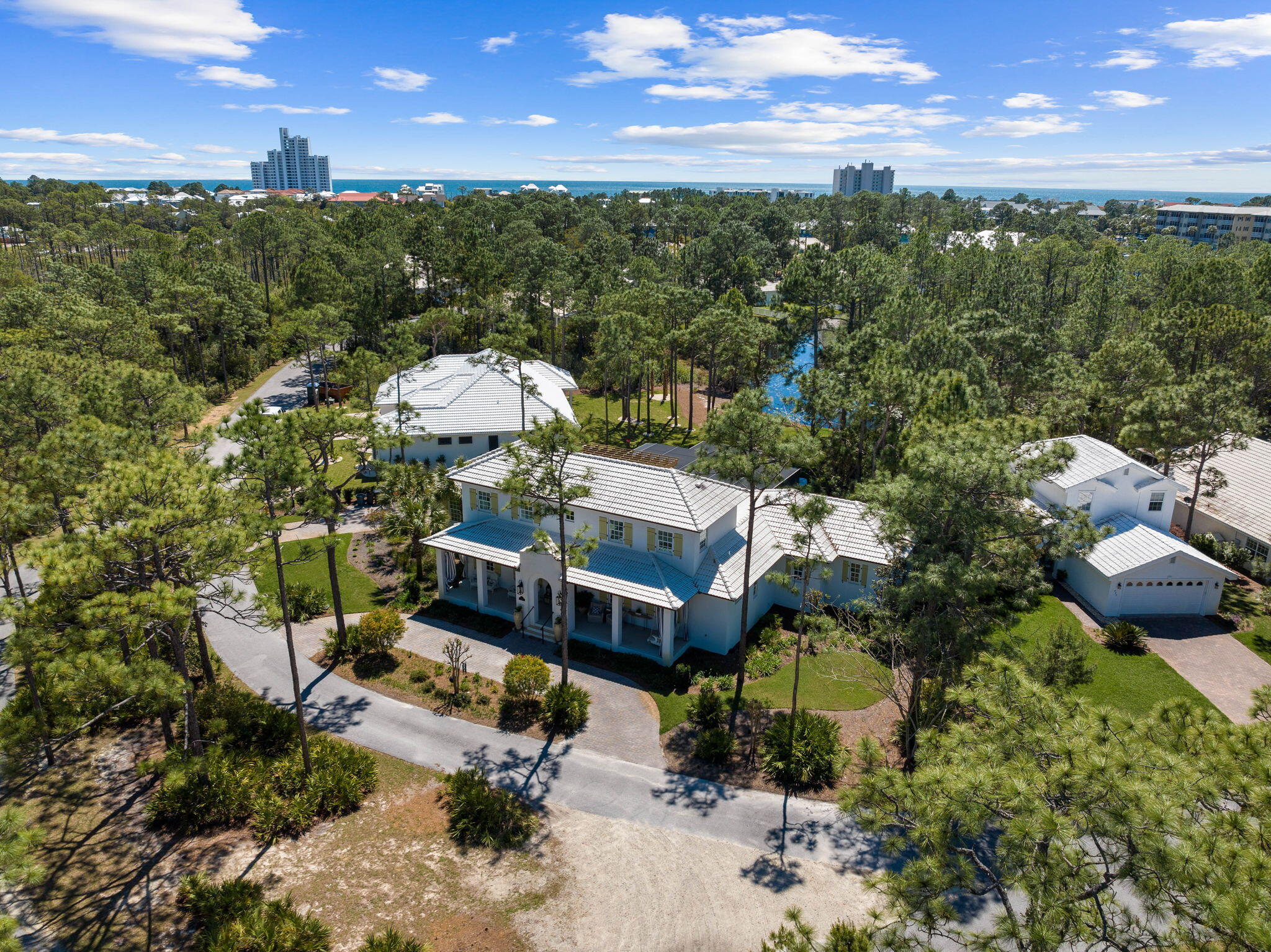 SOMERSET BRIDGE ATSEAGROVE - Residential