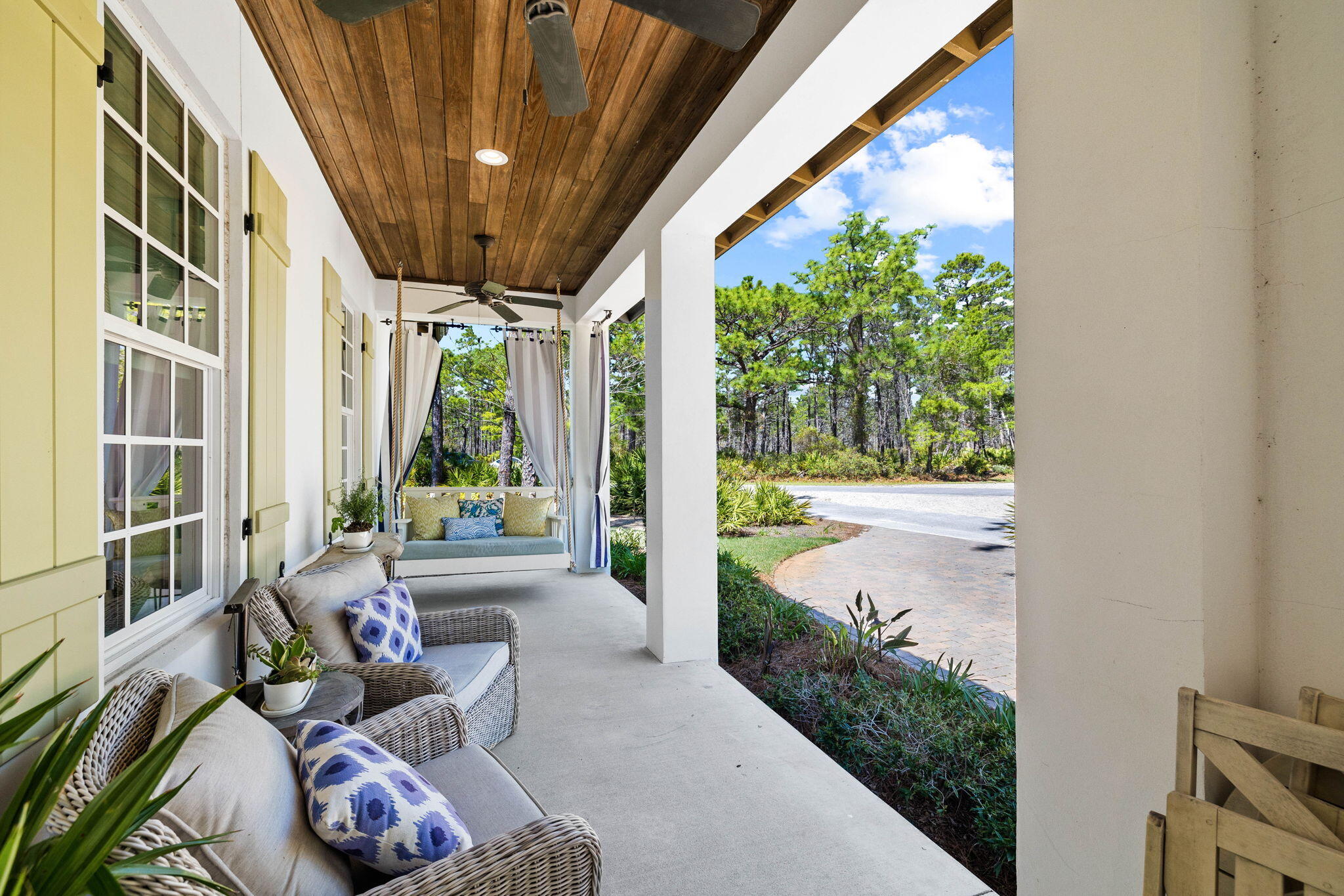 SOMERSET BRIDGE ATSEAGROVE - Residential