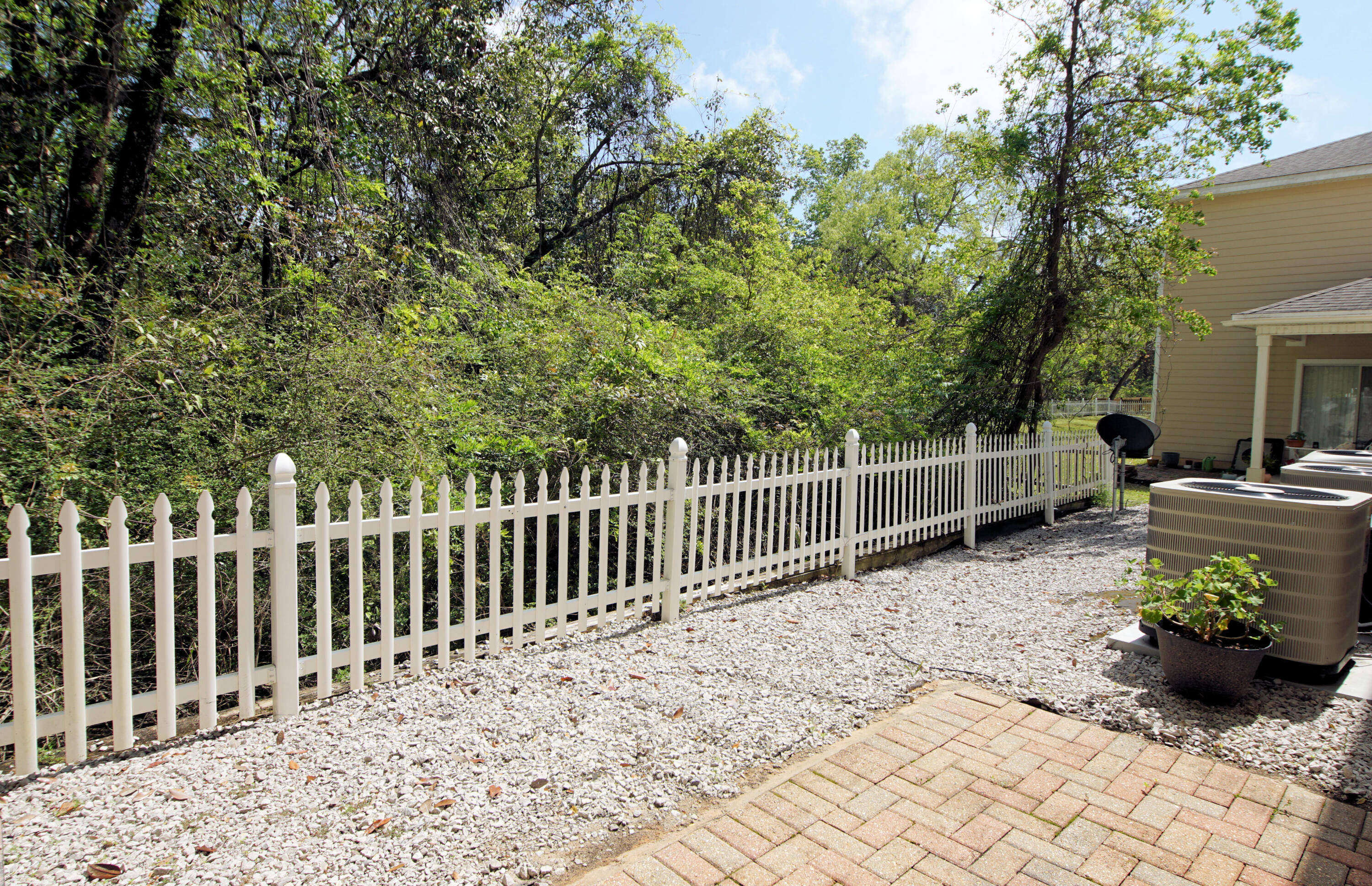 BUSEY'S PLACE - Residential