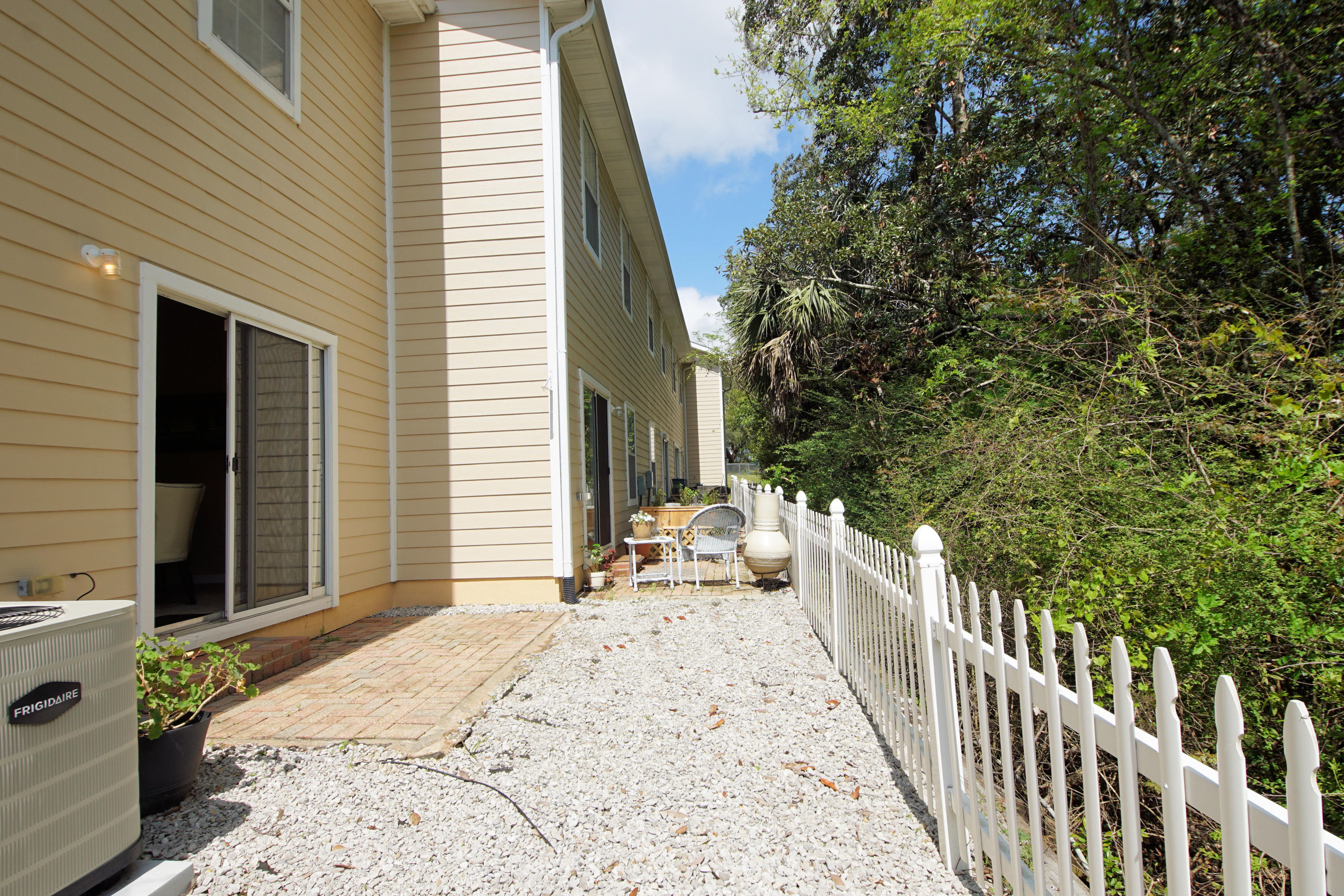BUSEY'S PLACE - Residential