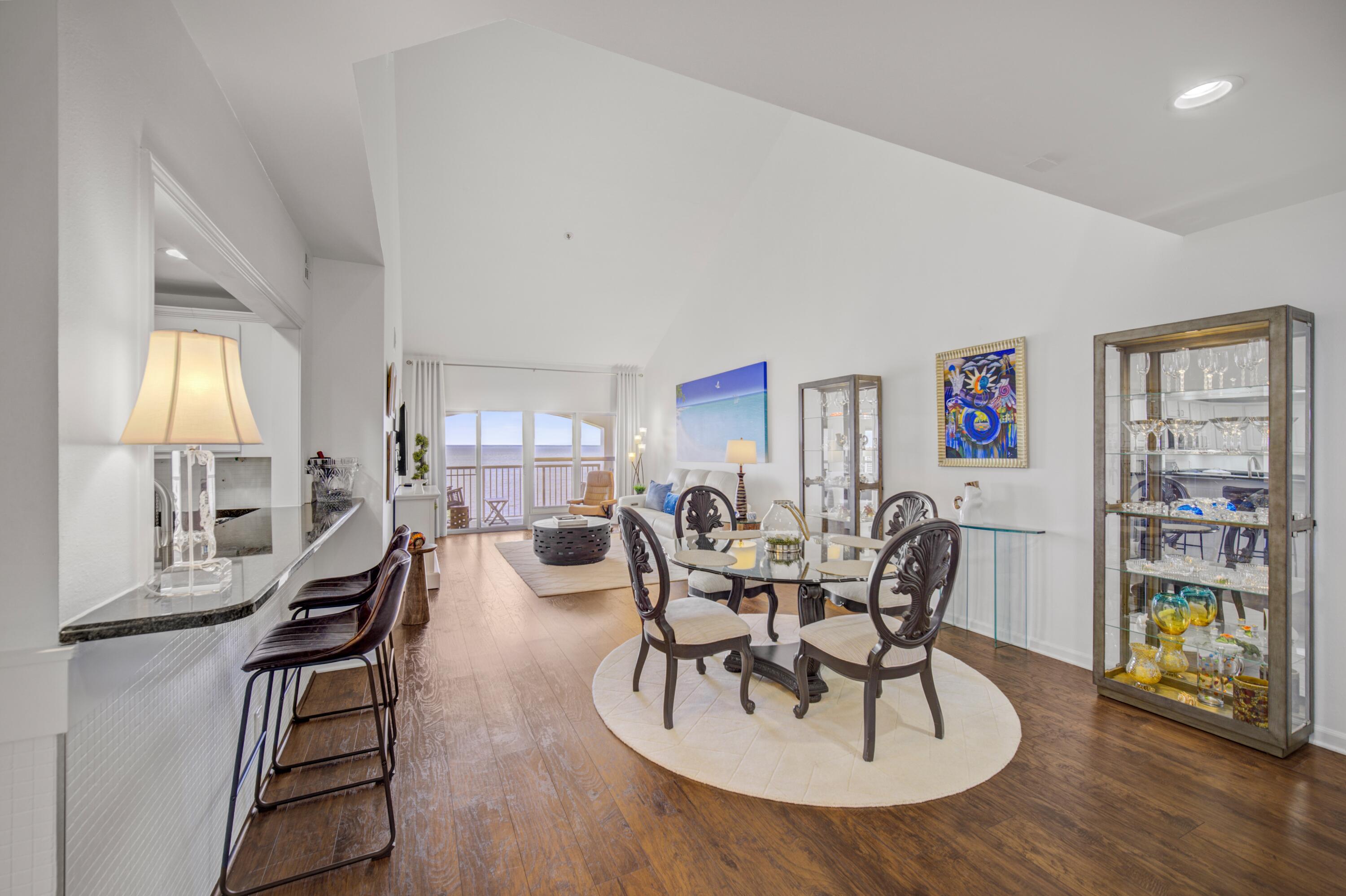 PLAYERS CLUB AT SANDESTIN - Residential