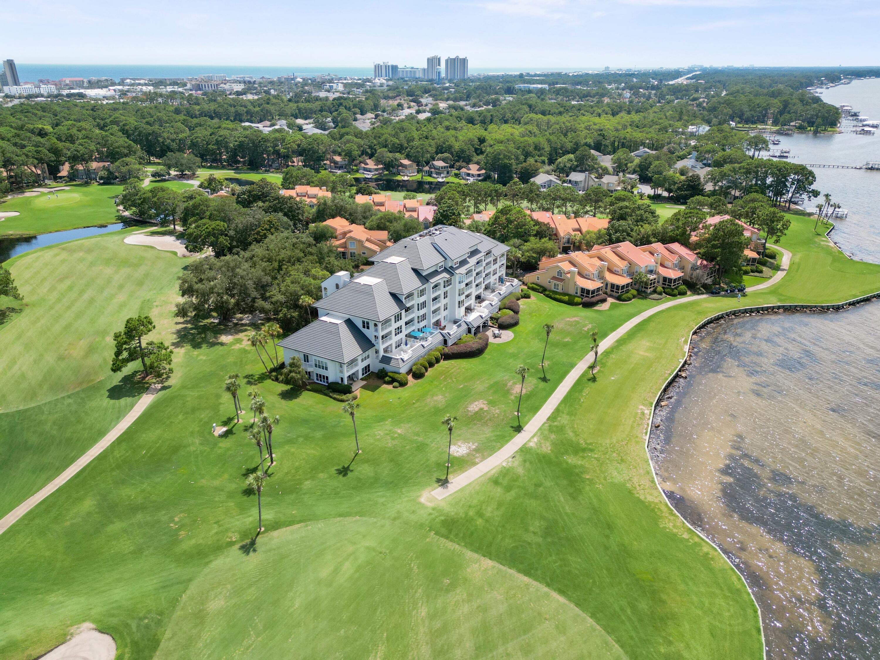 PLAYERS CLUB AT SANDESTIN - Residential