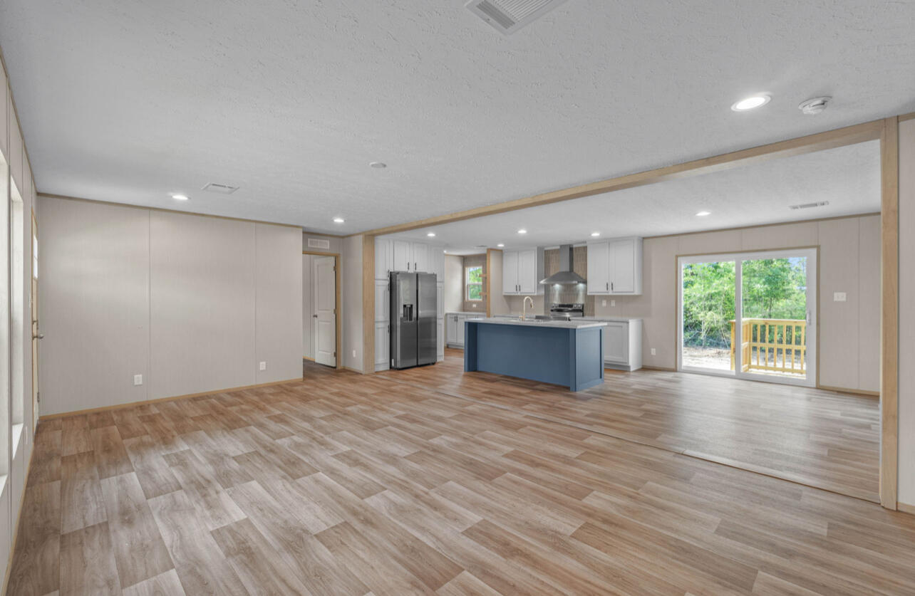 OAKWOOD HILLS UNIT 1 - Residential