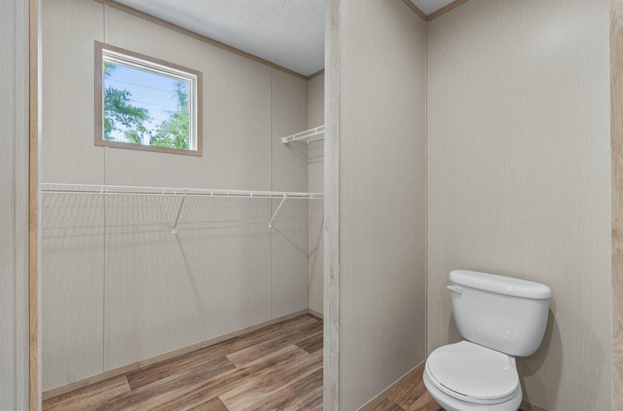 OAKWOOD HILLS UNIT 1 - Residential