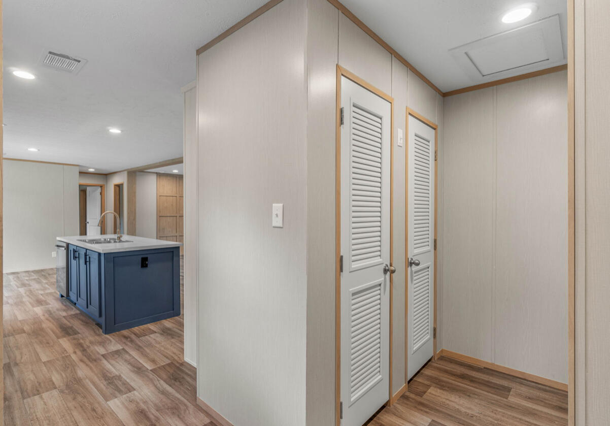 OAKWOOD HILLS UNIT 1 - Residential