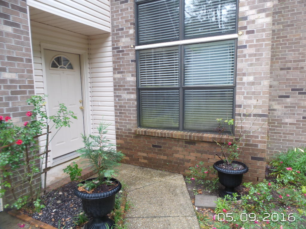 ADAMS POWELL - Residential Lease