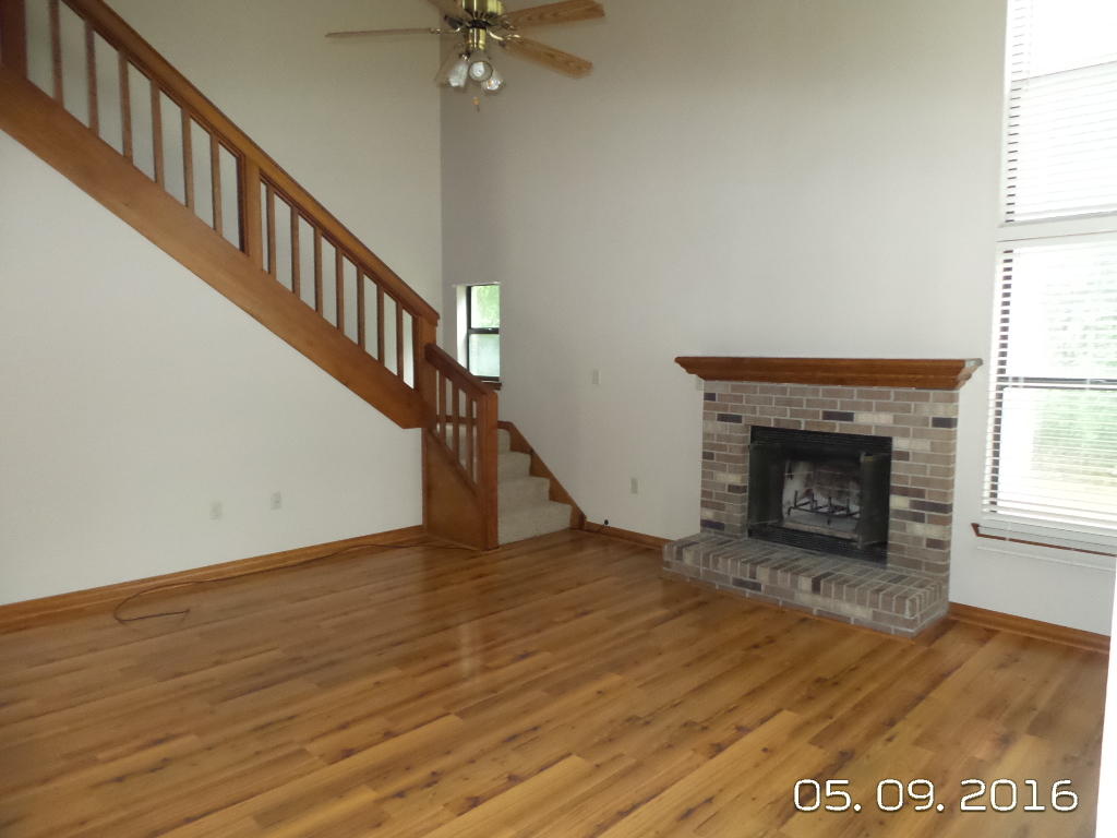 ADAMS POWELL - Residential Lease