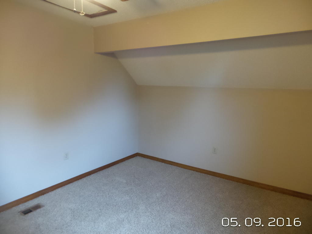 ADAMS POWELL - Residential Lease