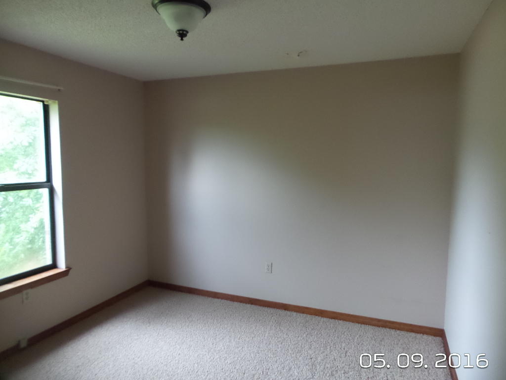 ADAMS POWELL - Residential Lease