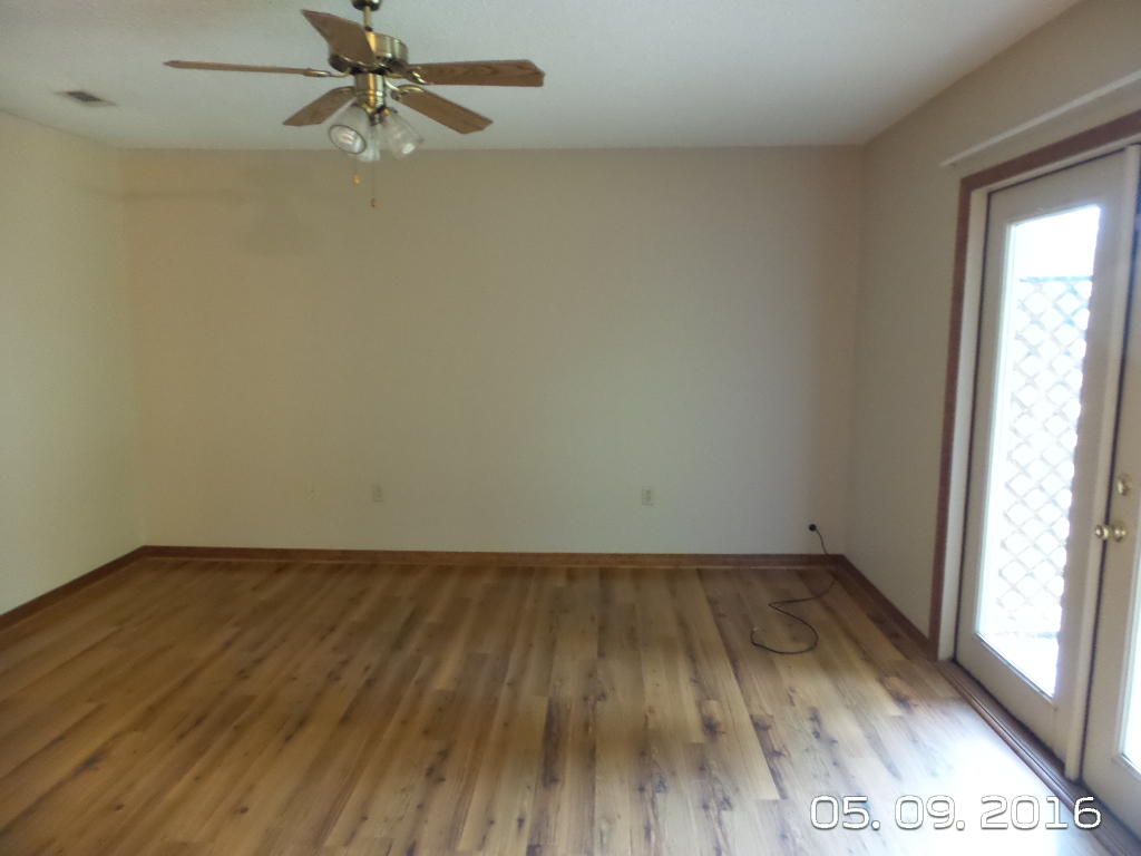 ADAMS POWELL - Residential Lease