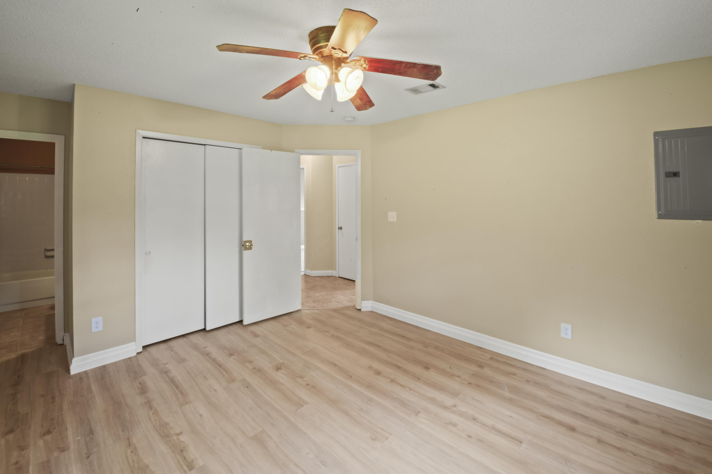 NONESUCH WAY - Residential