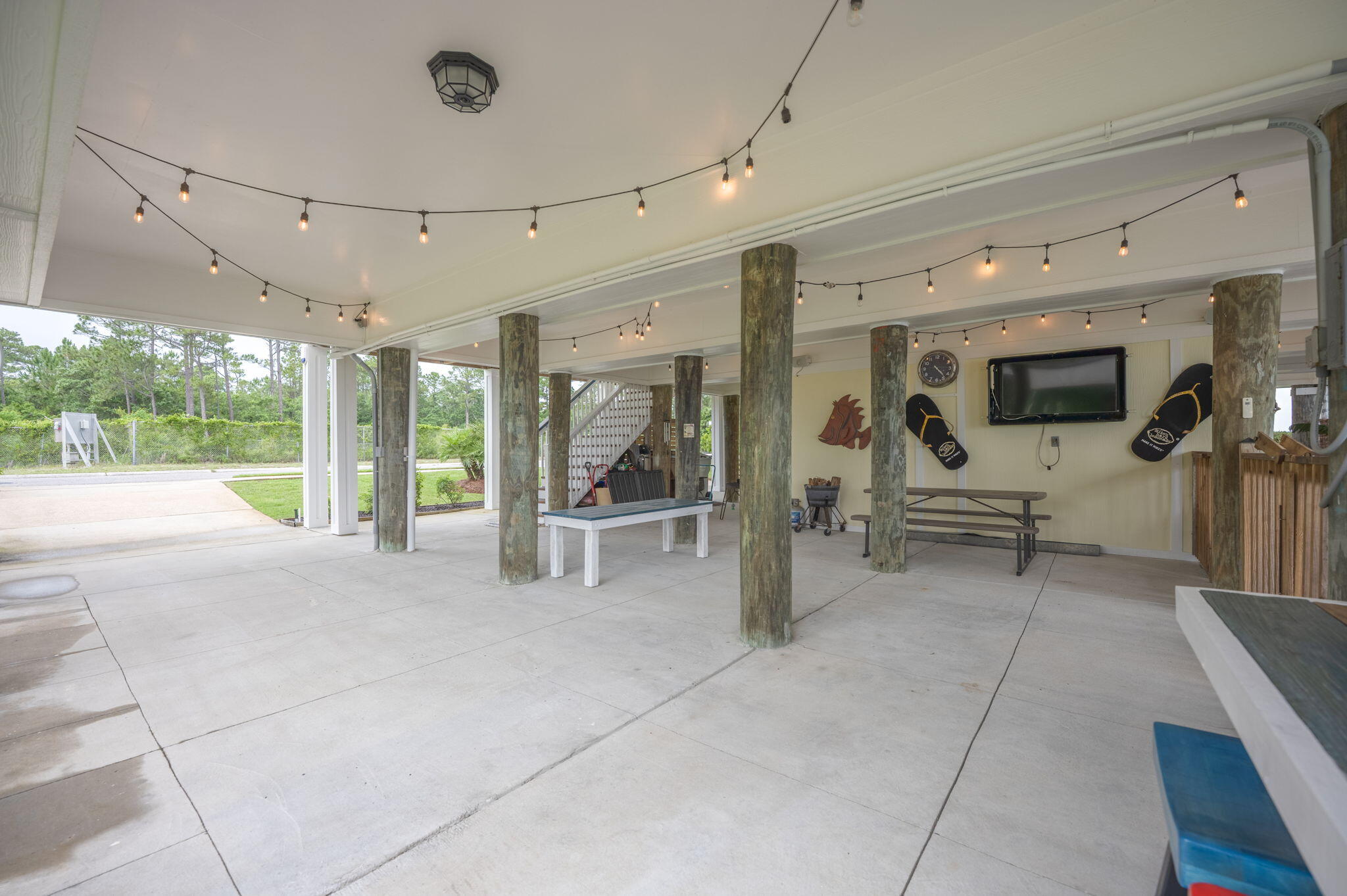 QUAYSIDE VILLAGE PH III - Residential