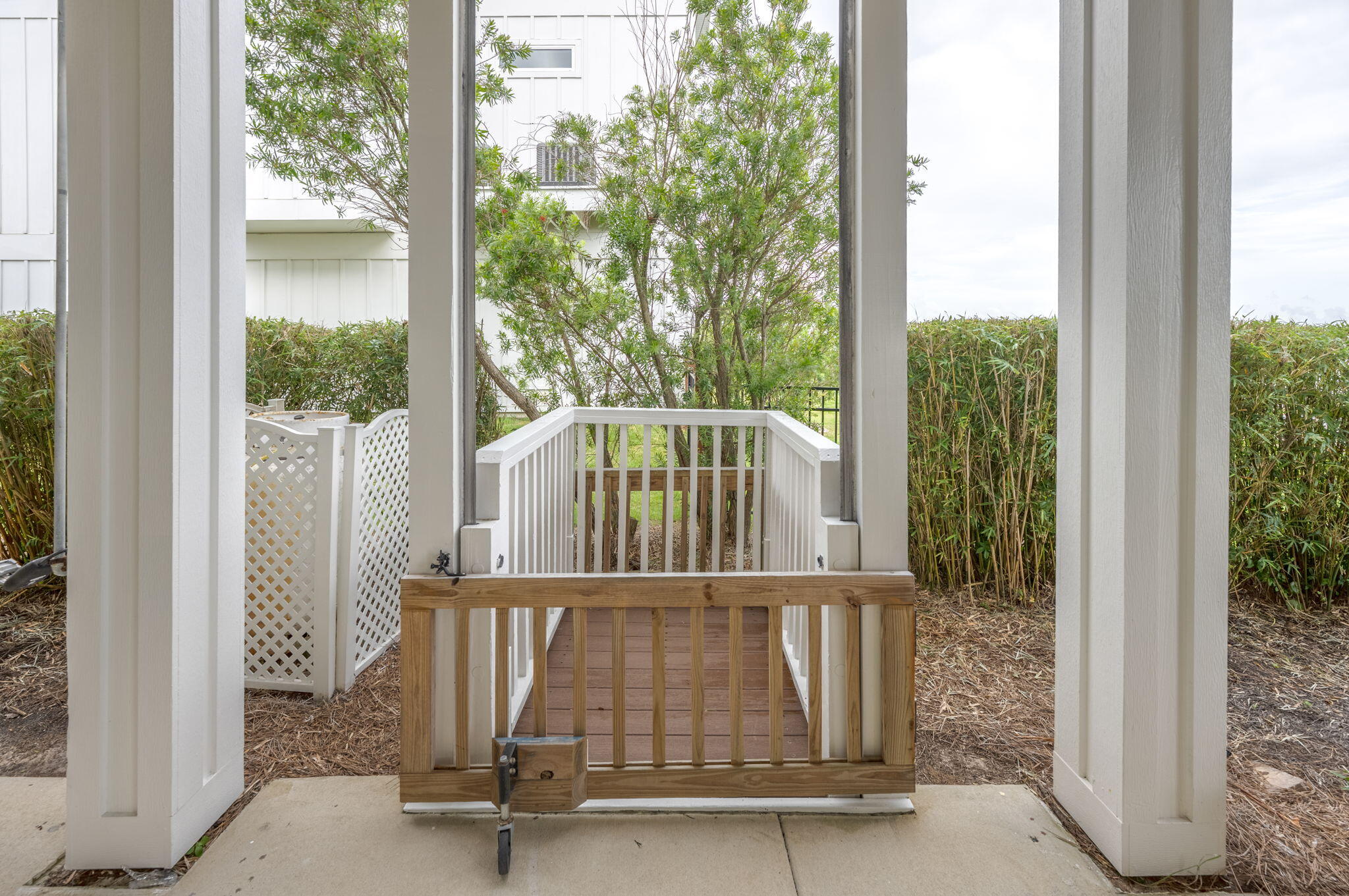 QUAYSIDE VILLAGE PH III - Residential
