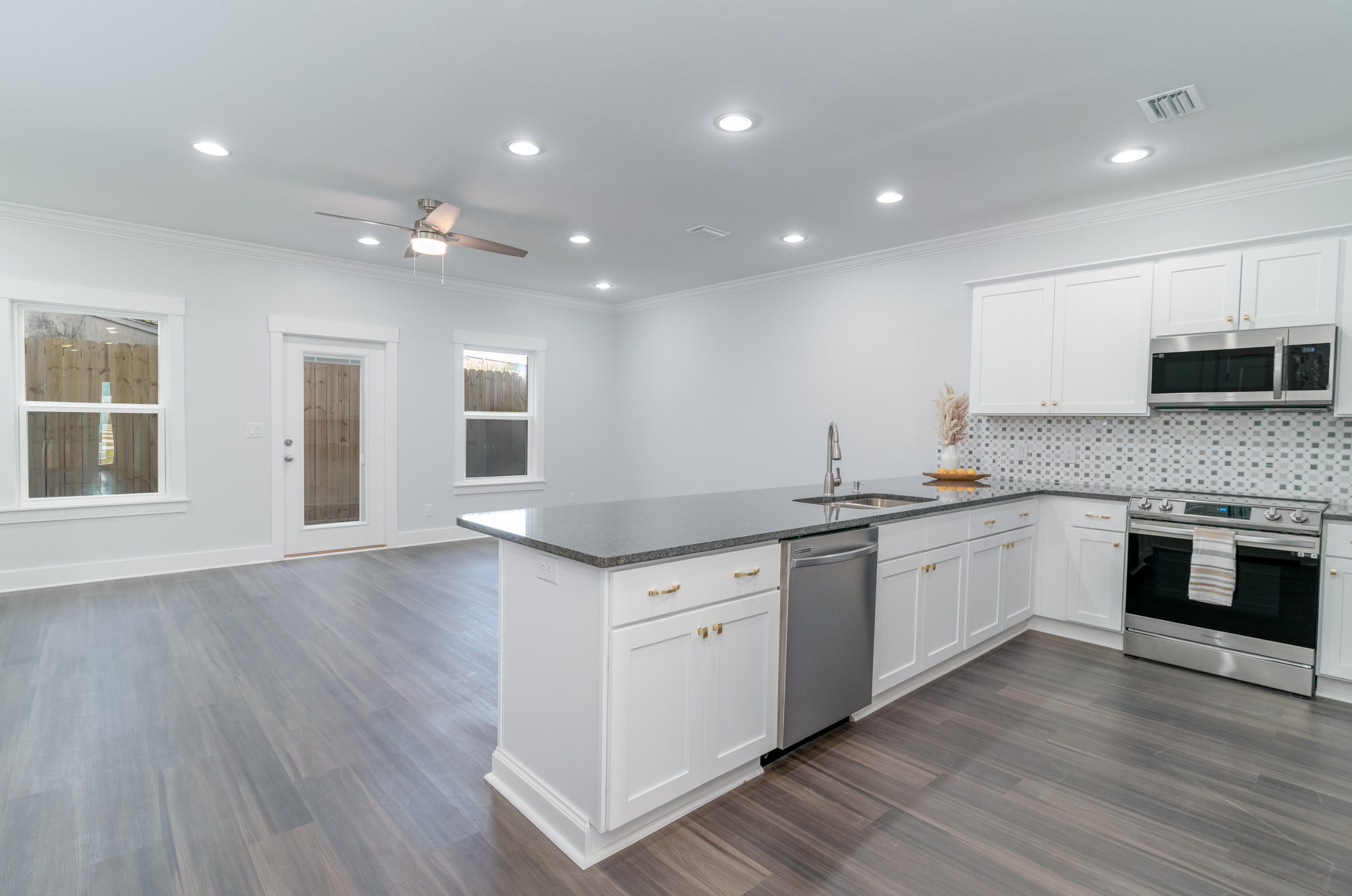 Ainsley Parc - Residential